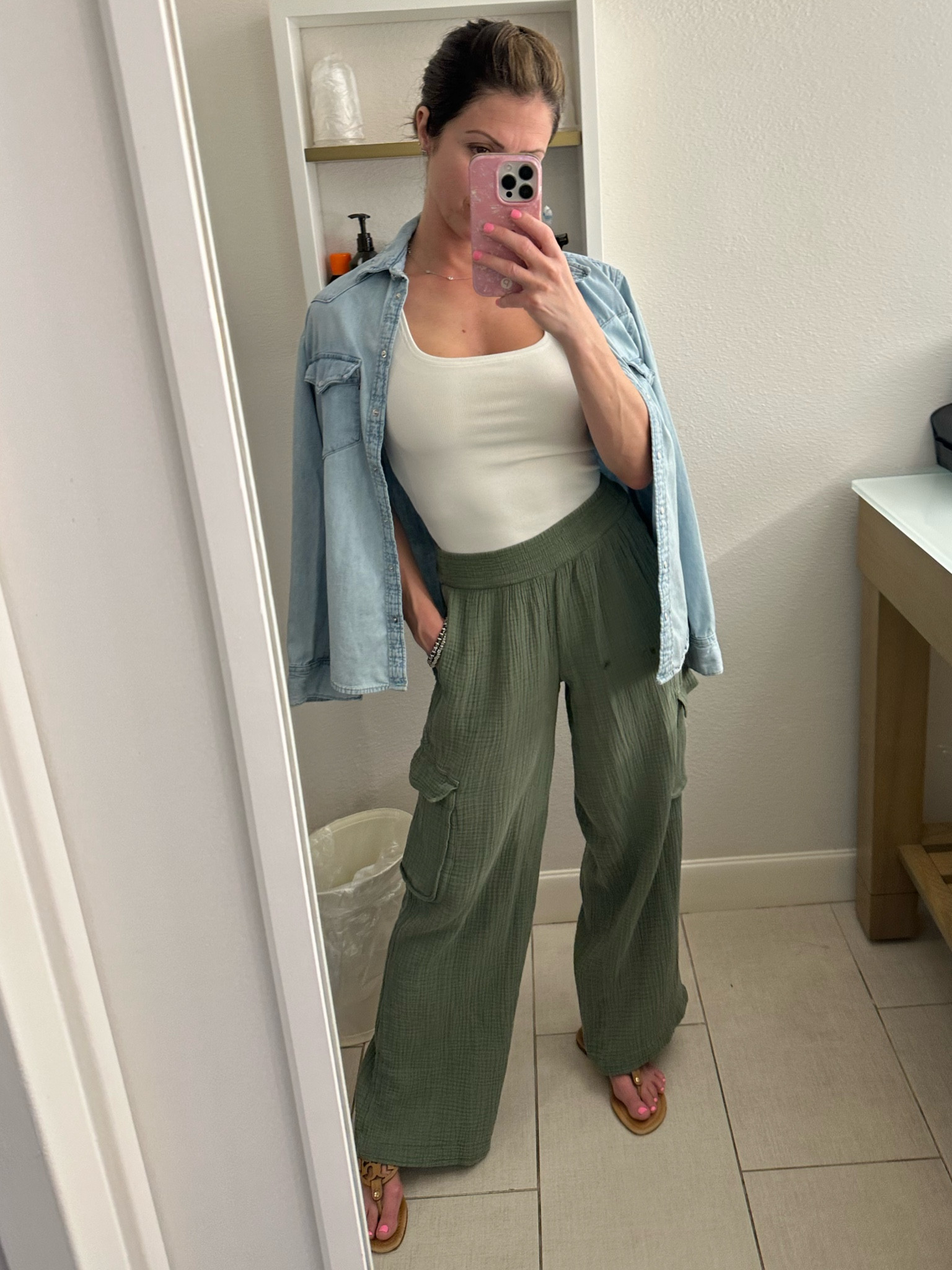 Pool-To-Party Cargo Pant

#LTKtravel #LTKstyletip #LTKfindsunder50