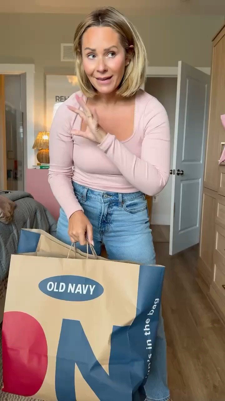 These fall staples from Old Navy are giving “put together” even when I don’t feel like it.

old navy finds, old navy fashion, fall ootd, fall outfits, trendy outfits, petite style, fall staples, wardrobe staples 


#LTKootd #LTKPetite #LTKSeasonal