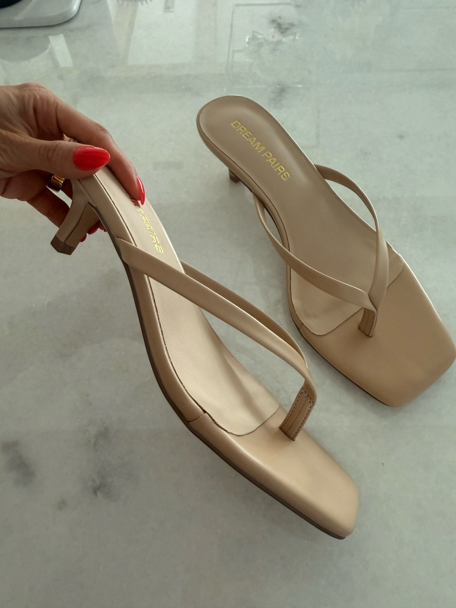 Tending kitten heel flip flops that go with every outfit

#LTKPetite #LTKootd