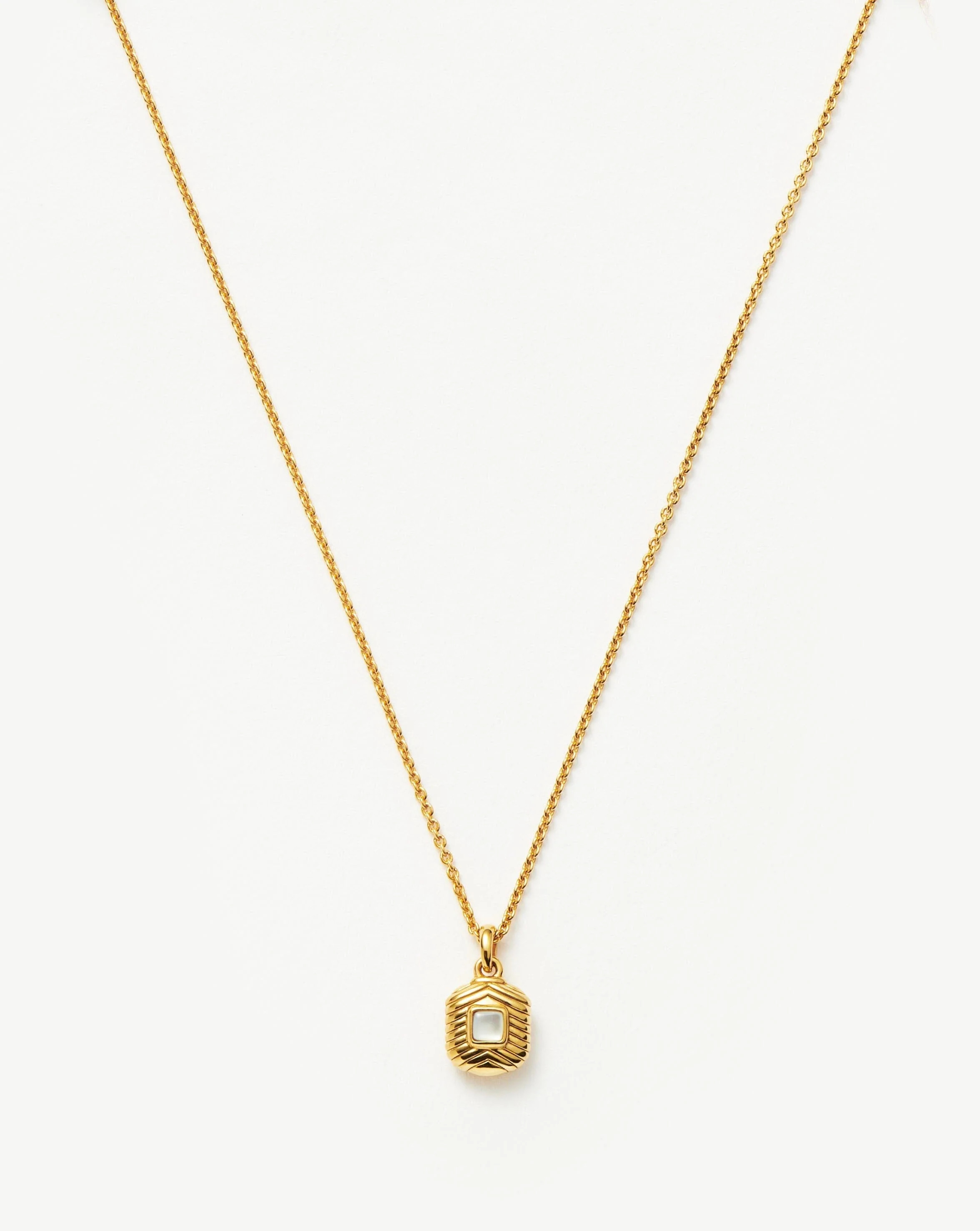 Engravable Square Ridge Mini Pendant Necklace Necklace | Missoma US