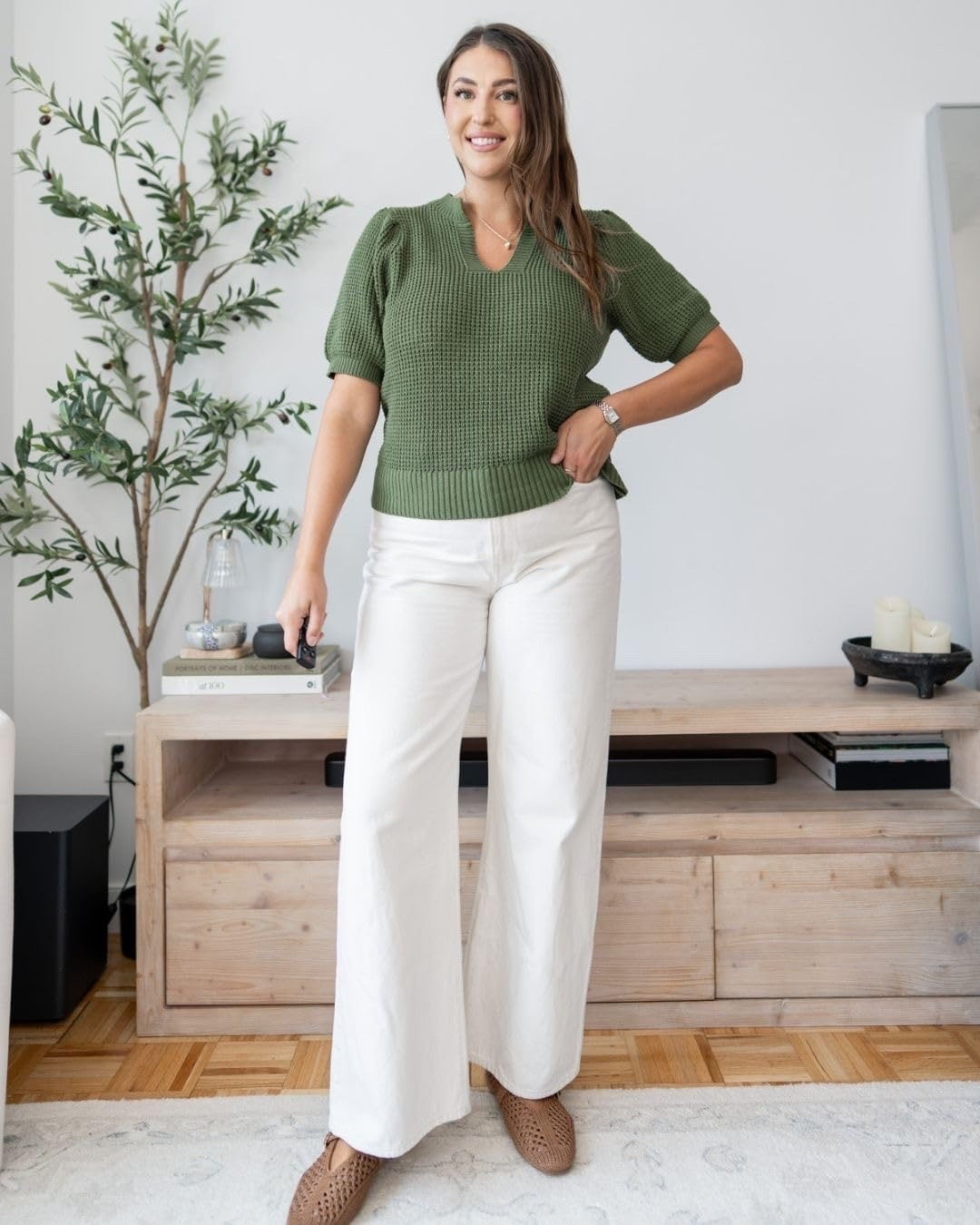 This green sweater is such a good one! 💚 Love the puff sleeves and textured knit paired with white wide leg pants for an easy, polished fall look!

Midsize fashion, size 12/14, green knit sweater, puff sleeve sweater, white wide leg pants, fall outfit ideas, casual chic style
