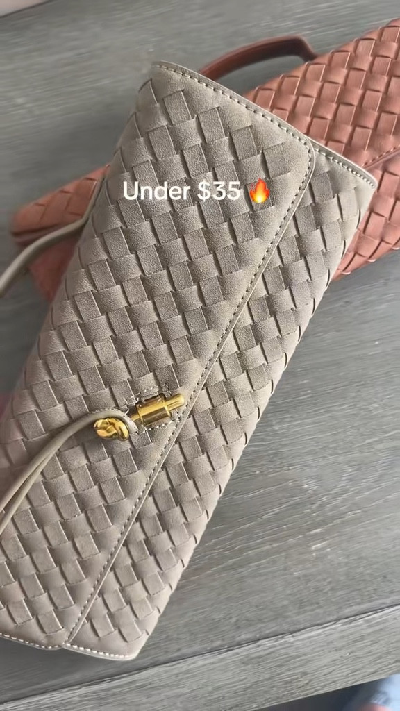 Gorgeous woven clutch! Springs perfect evening clutch under $35!! 

#wovenclutch #eveningclutch #giftguide #eveningbag

#LTKstyletip #LTKmodest #LTKwedding