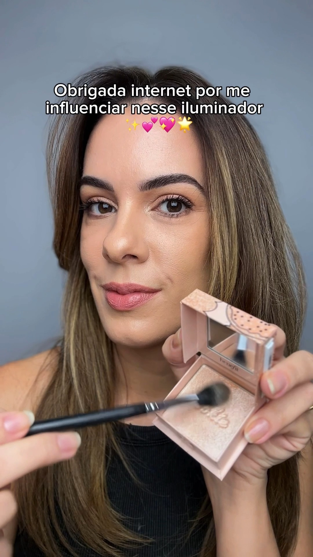 Esse iluminador da Benefit merece todo o hype! O Cokkie entrega um iluminado potente, com um tom perolado e textura aveludada ✨ 
 


#LTKbrasil #LTKbeleza #LTKpromo