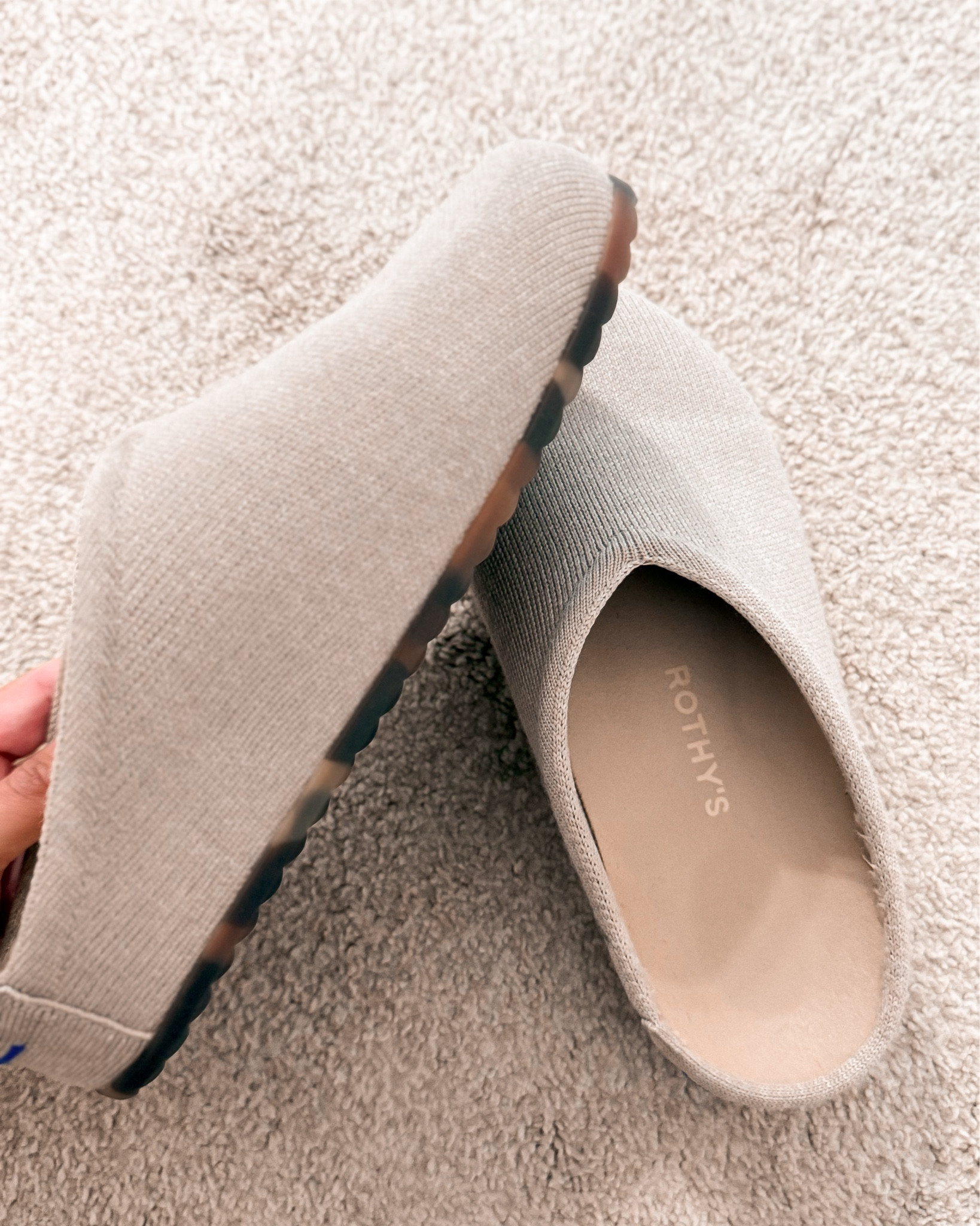 Effortless comfort and 100% Washable ! // Trendy and feels like a dream! // Shoe crush! 🤎 // ROTHY’S 
