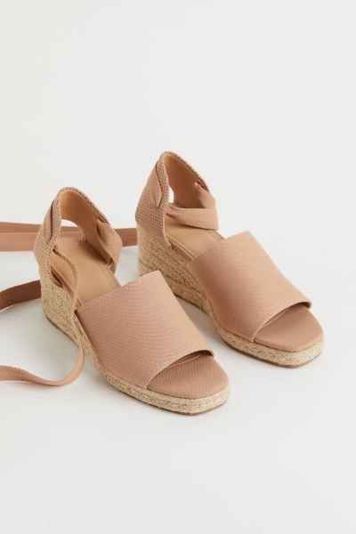 New ArrivalWedge-heeled espadrilles in cotton canvas with open toes, wide foot strap, and ties ar... | H&M (US + CA)