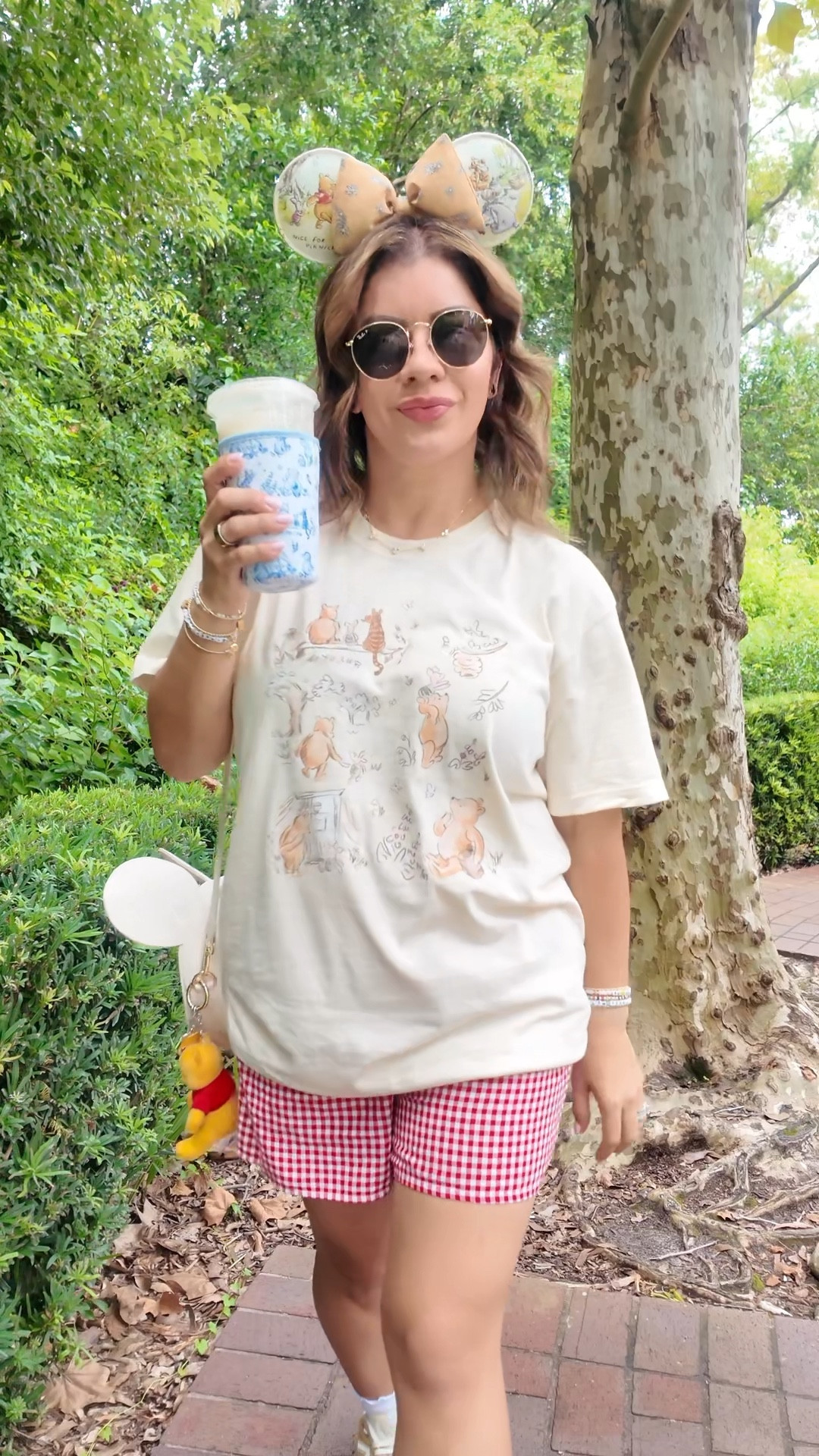 I love a Winnie the Pooh Disney fit! #disneyoutfit #disneyootd