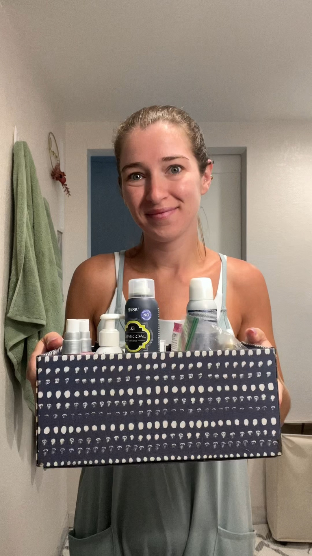 Hair wash prep with Pacifica Scalp Love treatment 👏🏼 

Vegan / rosemary hair oil 

#LTKStyleTip #LTKBeauty #LTKFallSale