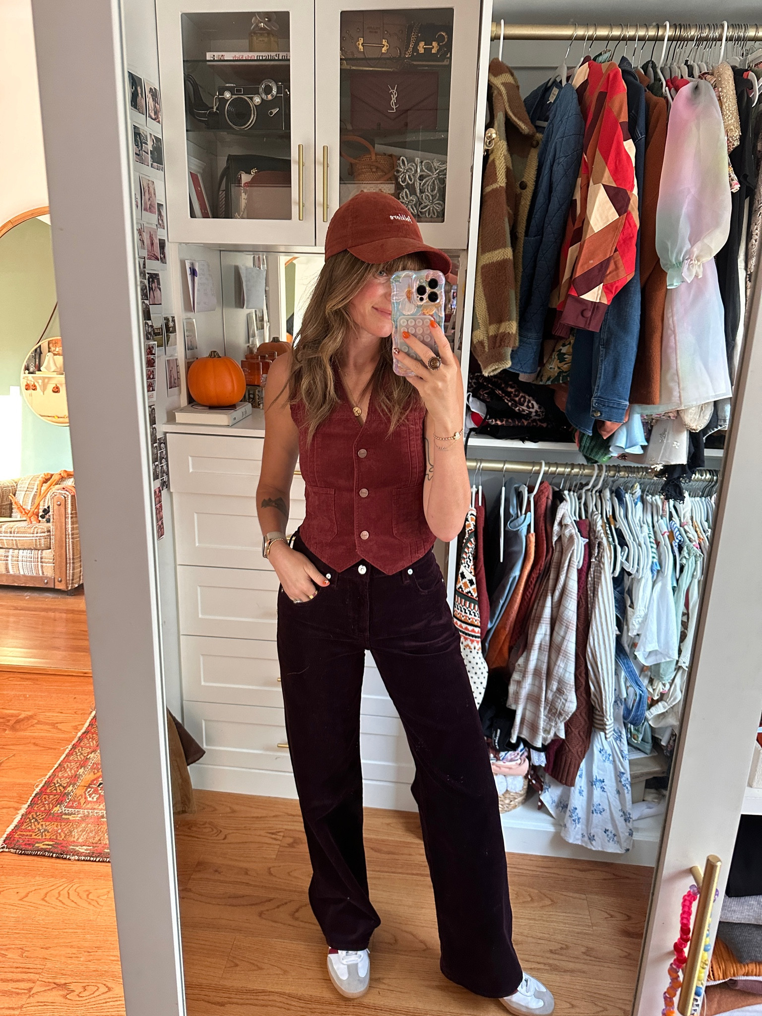 Cute corduroy fall look

#LTKFindsUnder100 #LTKFindsUnder50 #LTKFallSale