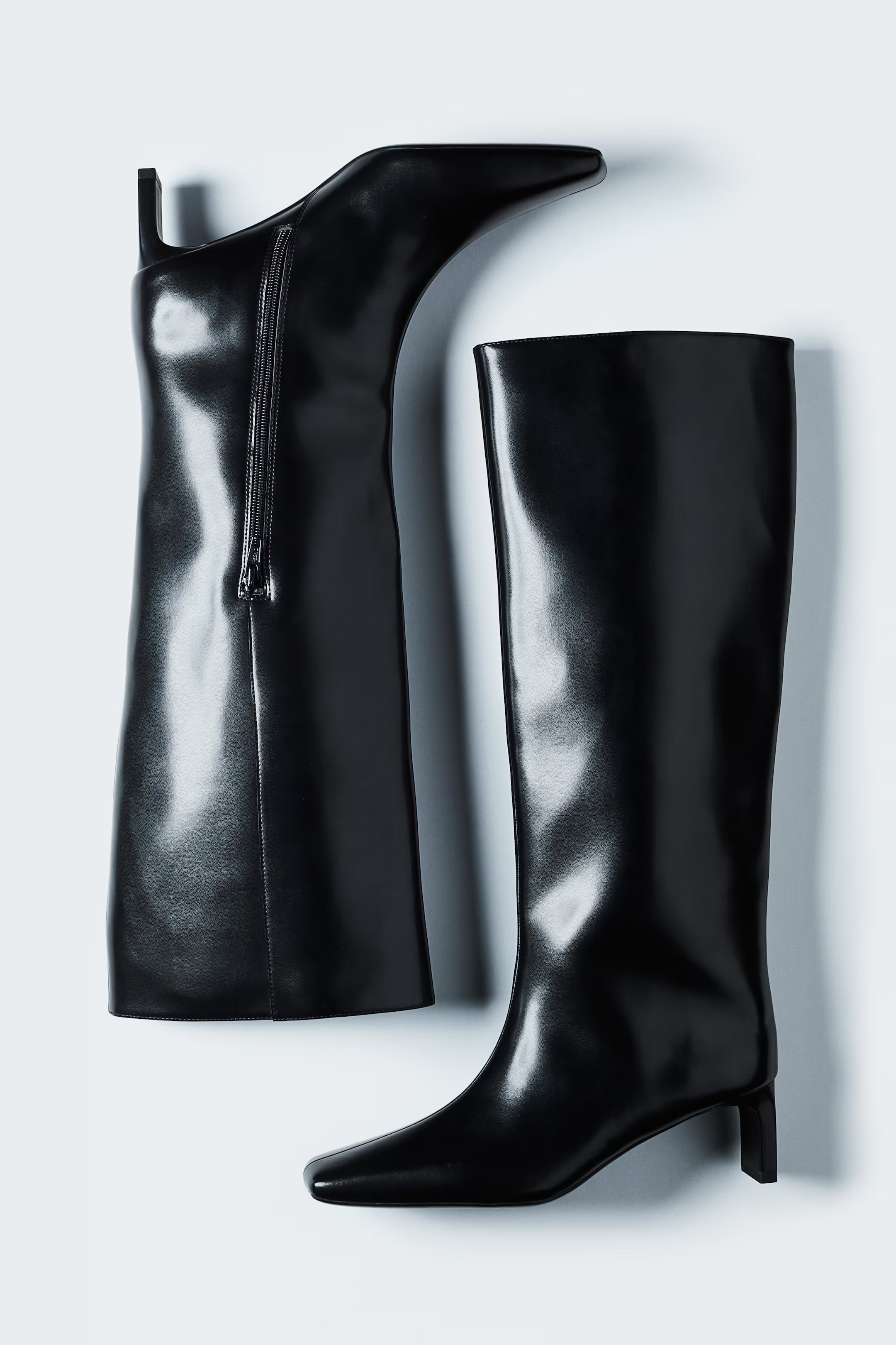 Knee-high boots | H&M (UK, MY, IN, SG, PH, TW, HK)