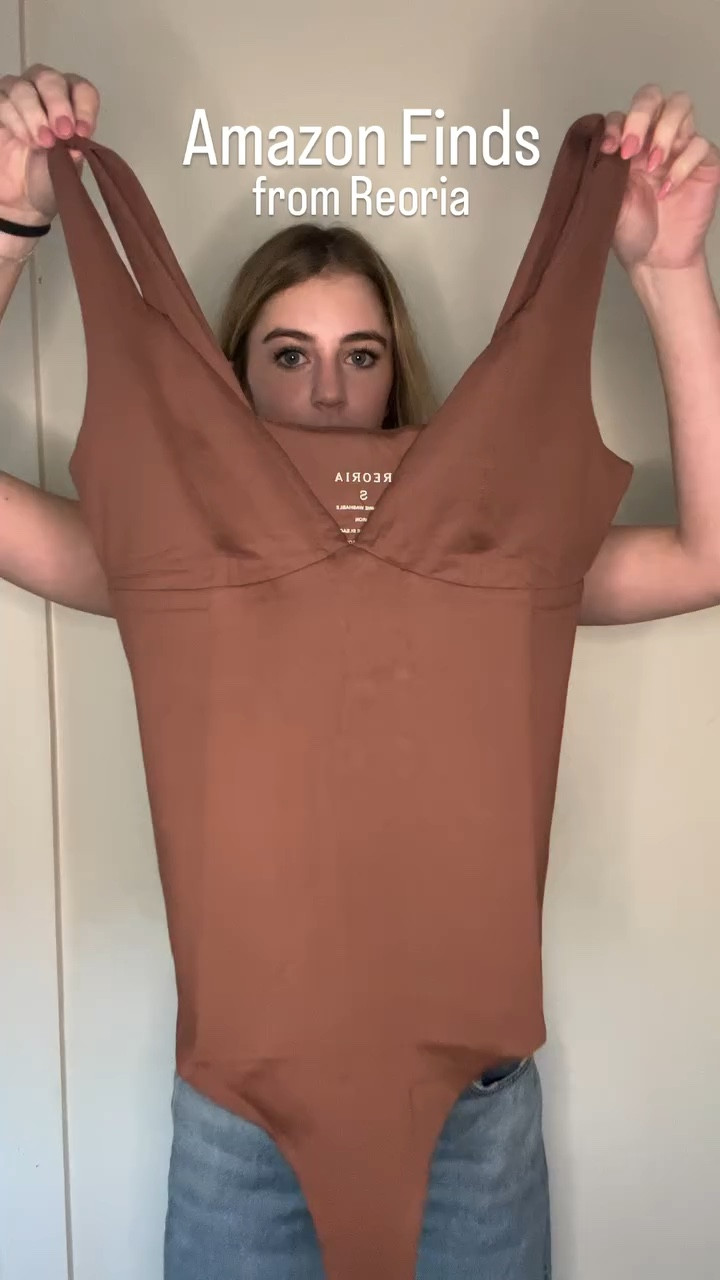 Amazon finds from @reoria_official I’m obsessed with!! So soft and comfy 🤍

Find these on my LTK in bio ✨

#amazon #amazonfinds #amazonfashion #reoria #reoria_official #fashion