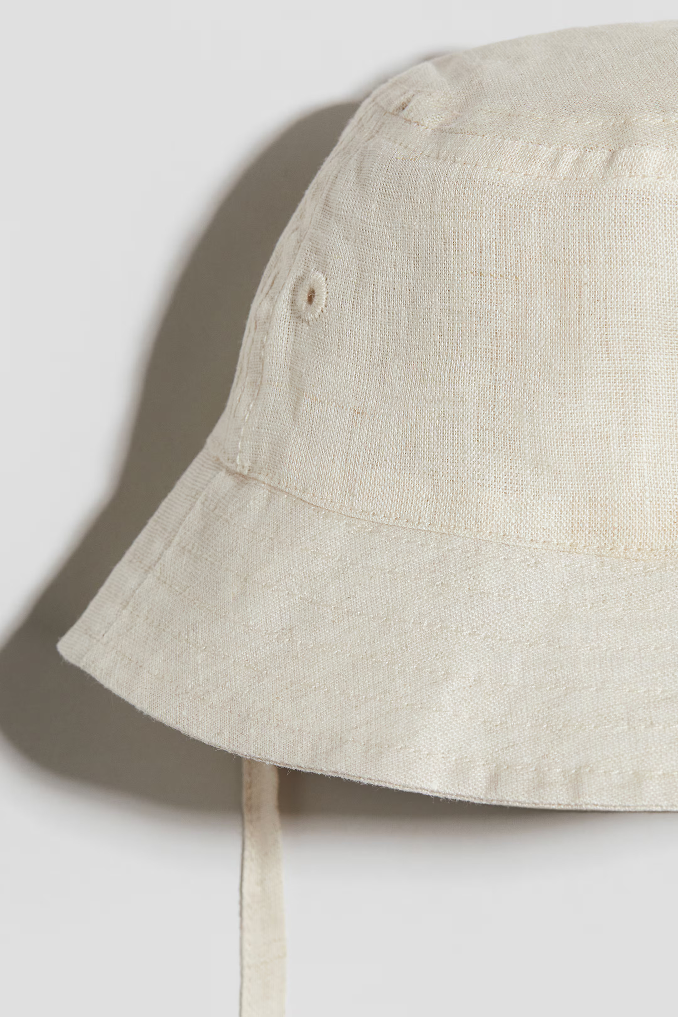 Linen sun hat | H&M (UK, MY, IN, SG, PH, TW, HK)