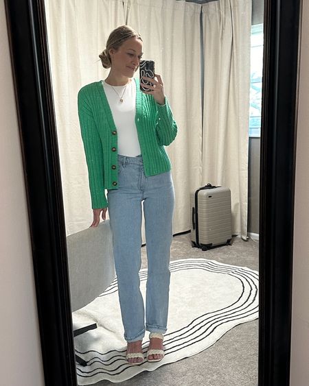 A little spring outfit action today with these bright colors 💚☀️

Jeans: normal size in LONG (27L)
Bodysuit: if you’re in between sizes, size down (I’m wearing small)

Spring style, spring outfits, office wear women, business casual outfits, office outfits, office chic outfits, workwear inspo, professional attire, corporate fashion, Abercrombie jeans, Abercrombie sale

#LTKSpringSale #LTKfindsunder100 #LTKworkwear