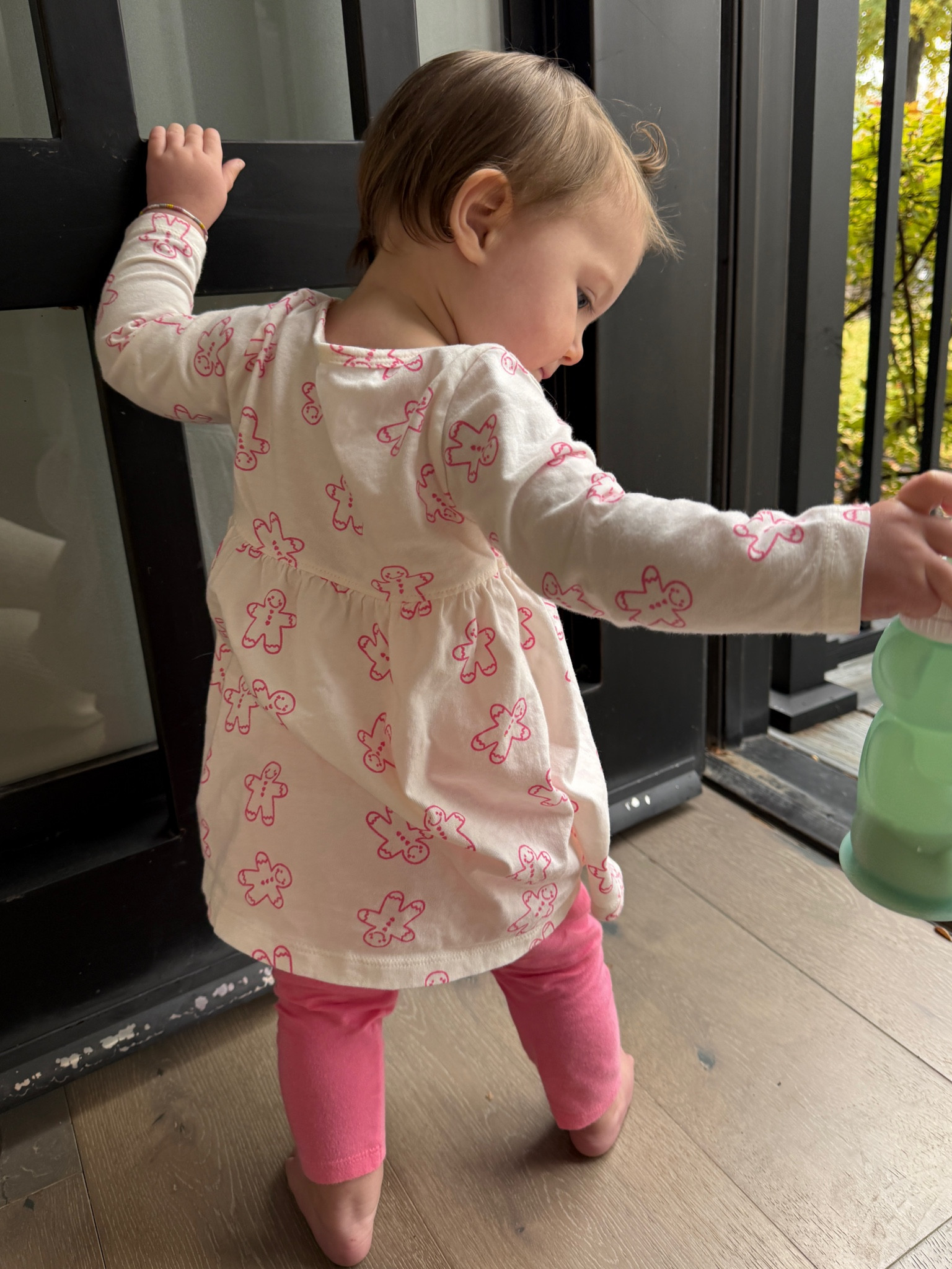 Naomi’s cute OOTD🩷🎄🎀

#LTKFindsUnder50 #LTKHoliday #LTKBaby