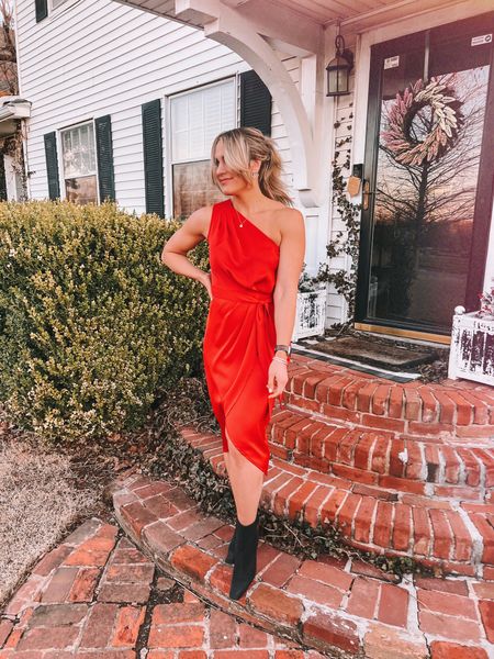 my little red midi dress is from Amazon and under $50! Perfect for a wedding guest, fancy dinner, or a sexy date night ❤️❤️❤️ it comes in lots of colors and is true to size! 