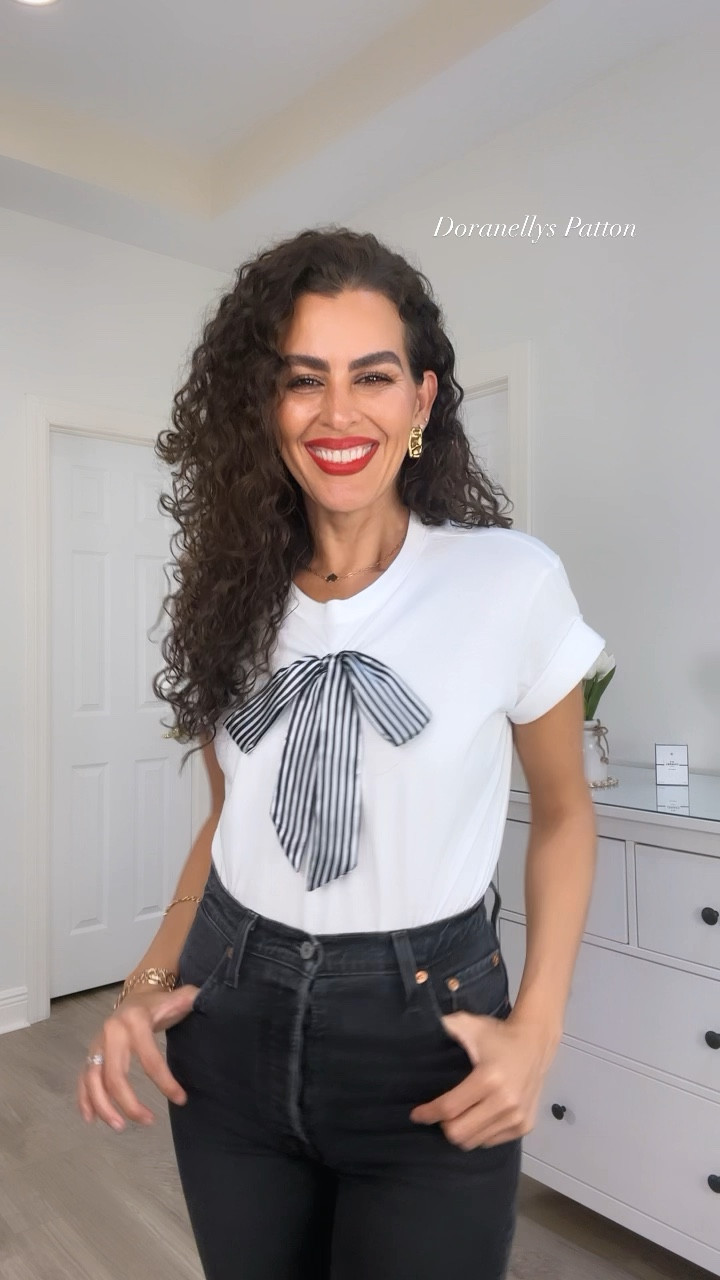 Size M in tshirt. Scarf comes in a pack with different colors! Lipstick color: feels so grand. Jeans size 25. Tts. Lipliner color brick. Eyeshadow Sandstorm 

Spring fashion, casual outfits, style tips, jeans 

#LTKVideo #LTKstyletip #LTKSpringSale