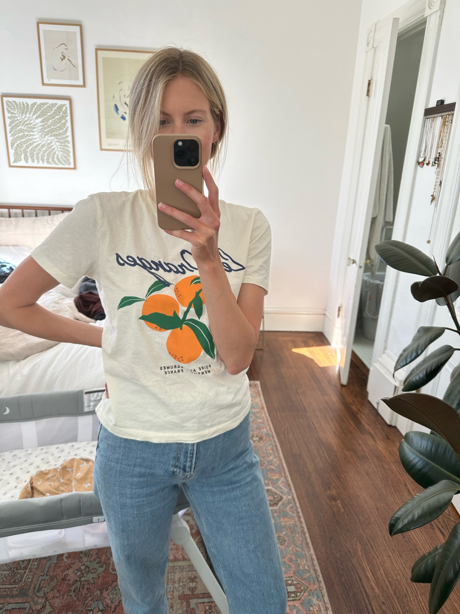 keep reaching for this shirt this summer! and these Everlane jeans are such a good cut and fit. have quickly become my #1s…also on sale currently!

#LTKSeasonal #LTKSaleAlert