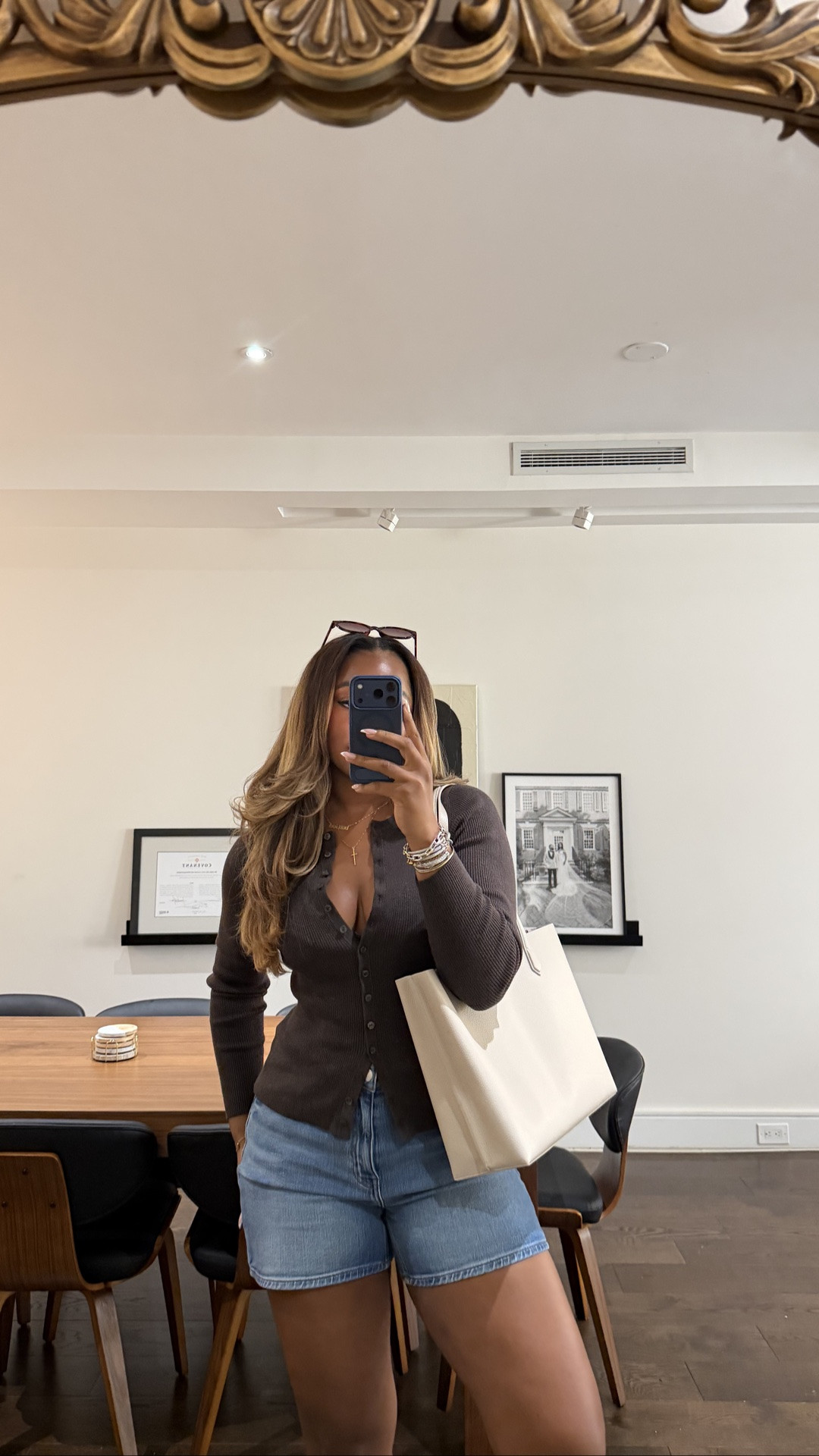 Love this easy everyday outfit. My height is 5'9" and I'm 200 lbs. I'm wearing a medium in the cotton cashmere sweater and a size 31 in the jeans, such stretch, and they're such perfection. The shopper bag is genuine leather and such a great price @Quince #QuincePartner

#LTKootd #LTKgrwm #LTKTall