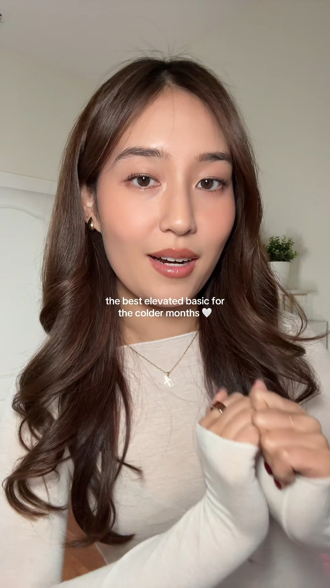 the most comfortable & chic cashmere top that I wear as loungewear and as an elevated basic 🤎 one of the most worn items in my closet!

#LTKFindsUnder100 #LTKCyberWeek #LTKWatchNow