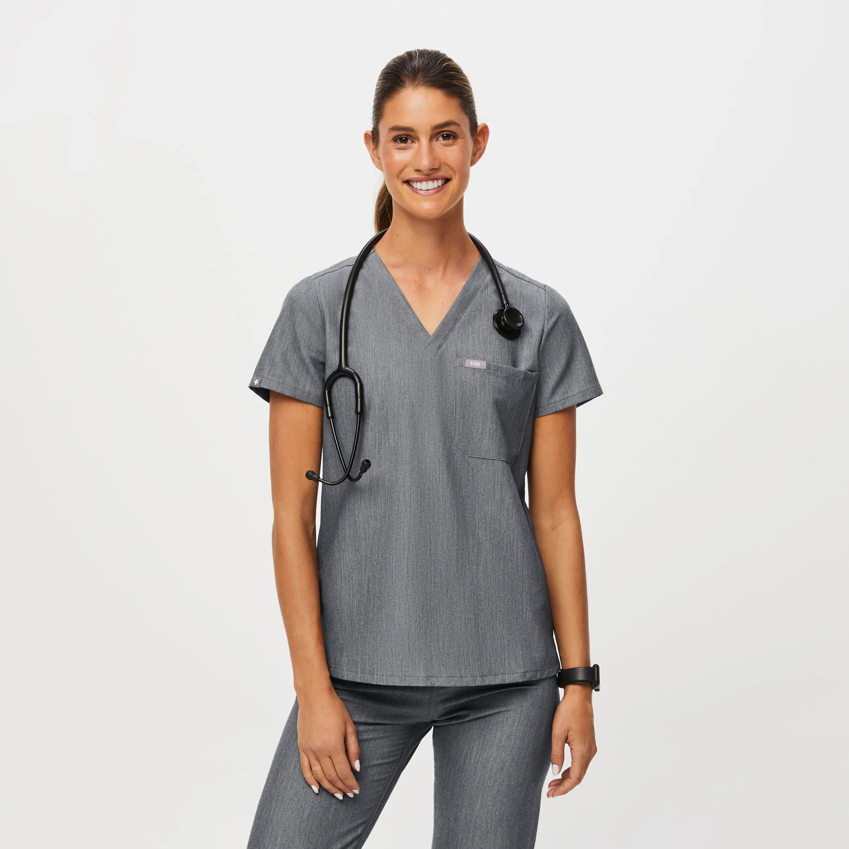 Women's Catarina One-Pocket Scrub Top™ - Graphite · FIGS | FIGS