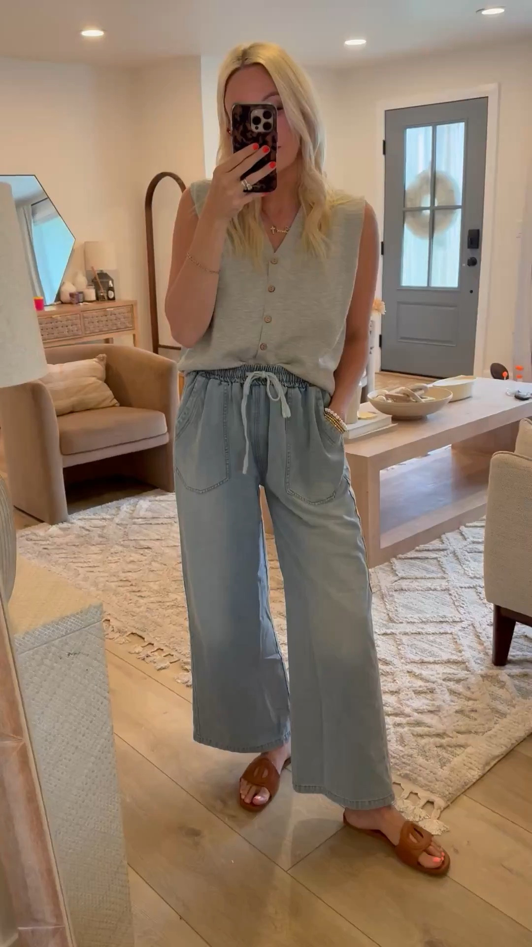 Denim pull on pants from amazon! Size M



#LTKootd #LTKdayinmylife #LTKgrwm