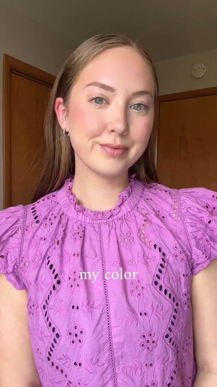Can you tell a difference?! 👏🏼✨

Kept everything the same from clip to clip, just changed the color of my shirts. In my colors, my skin has a clear, even glow and everything feels harmonious! Not my colors, feel very heavy on me and draw the eye to the shirt first! #seasonalcolor #summer #color 


Unable to link the exact 1st clip top, but found a super similar one!