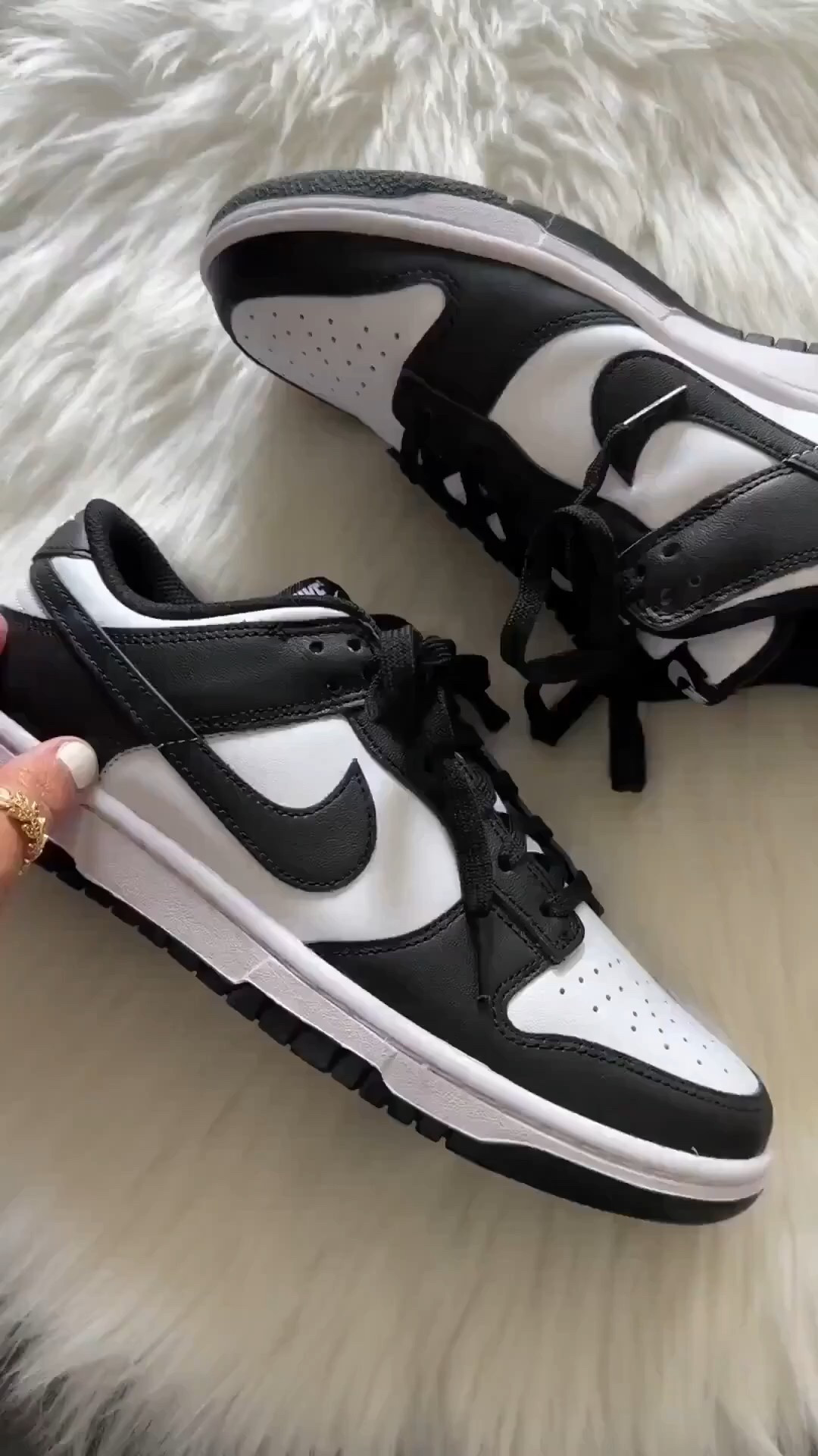 Nike panda dunk sneakers almost 50% off