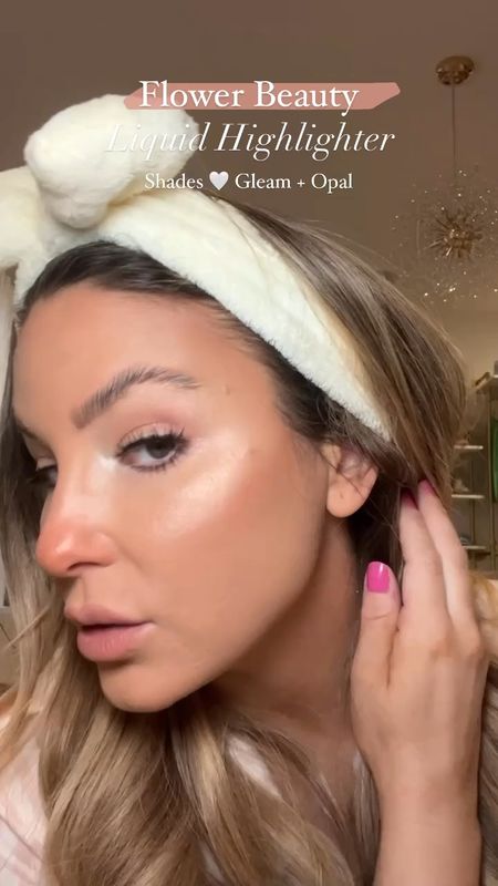 Liquid highlighter for spring / beauty / makeup 

#LTKbeauty