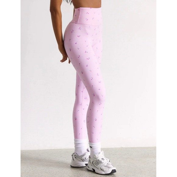Astoria Activewear Luxe Blossom Full Length Legging Small Cherry Scrunch Butt | Poshmark