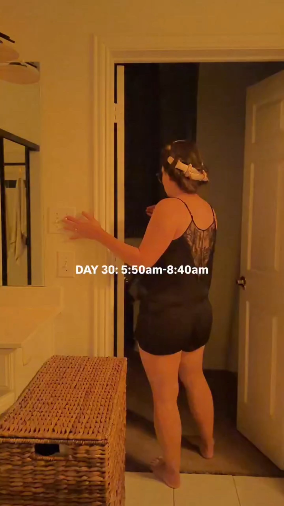 30 days of waking before my kids!! And Suede said she wanted to join for it 😊 Constantly rolling with it 

Spend a 6am morning with me as a mom of two under 4! #morningroutine #5ammorningroutine #momoftwo #morningvlog #vlog