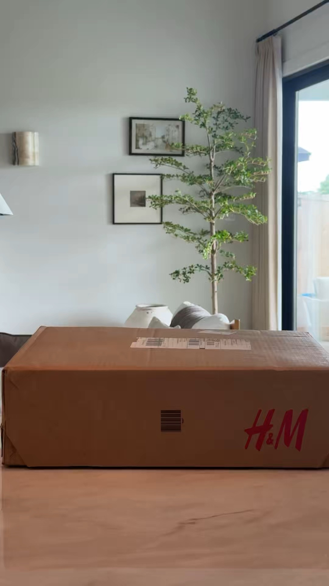 The prettiest vases from H&M Home ✨

#LTKHome #LTKSeasonal #LTKootd