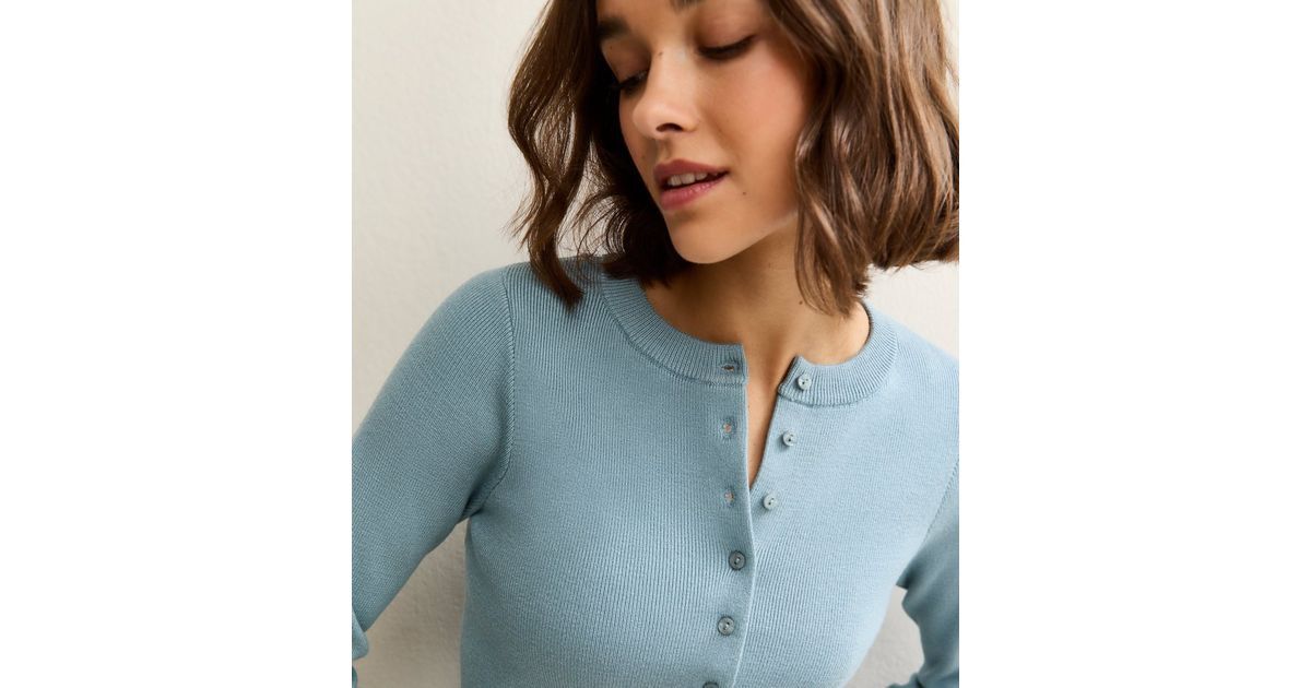 Mid Blue Compact Knit Crew Neck Cardigan | New Look | New Look (UK)