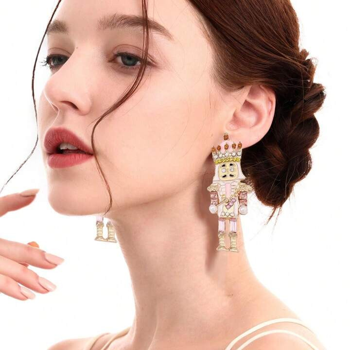 1 Pair Dripping Nutcracker Soldiers Shaped Dangle Earrings | SHEIN