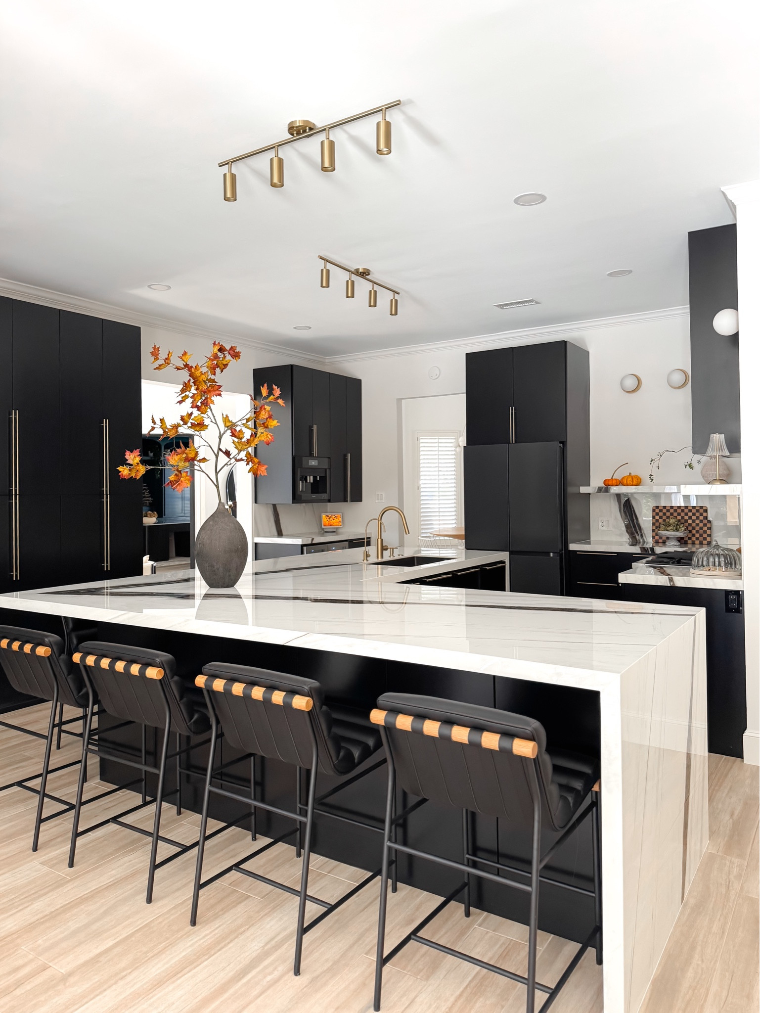 Fall Kitchen Decor 

#LTKHome #LTKFamily