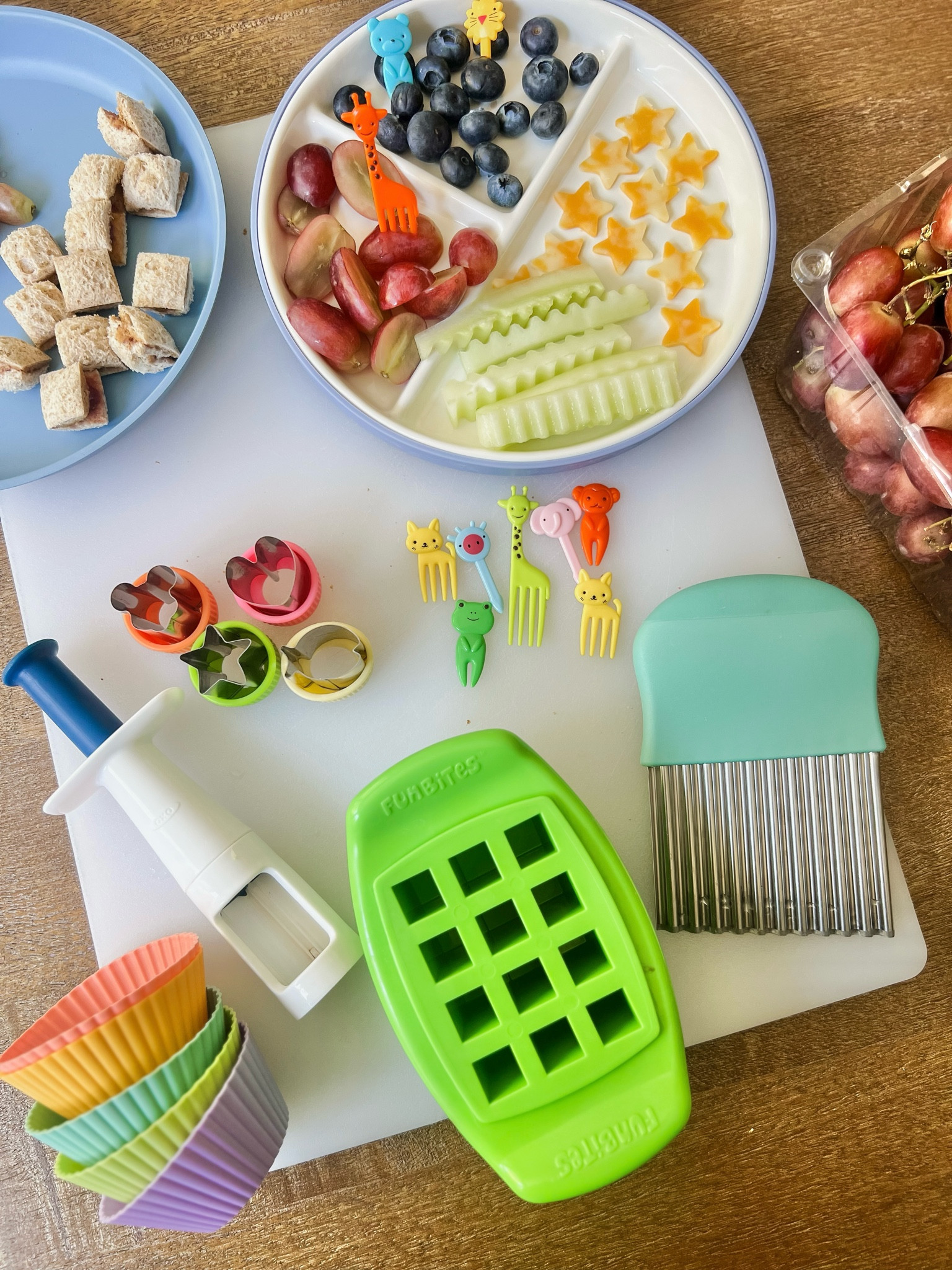 My favorite toddler lunch finds! Easily make lunch more fun ✨