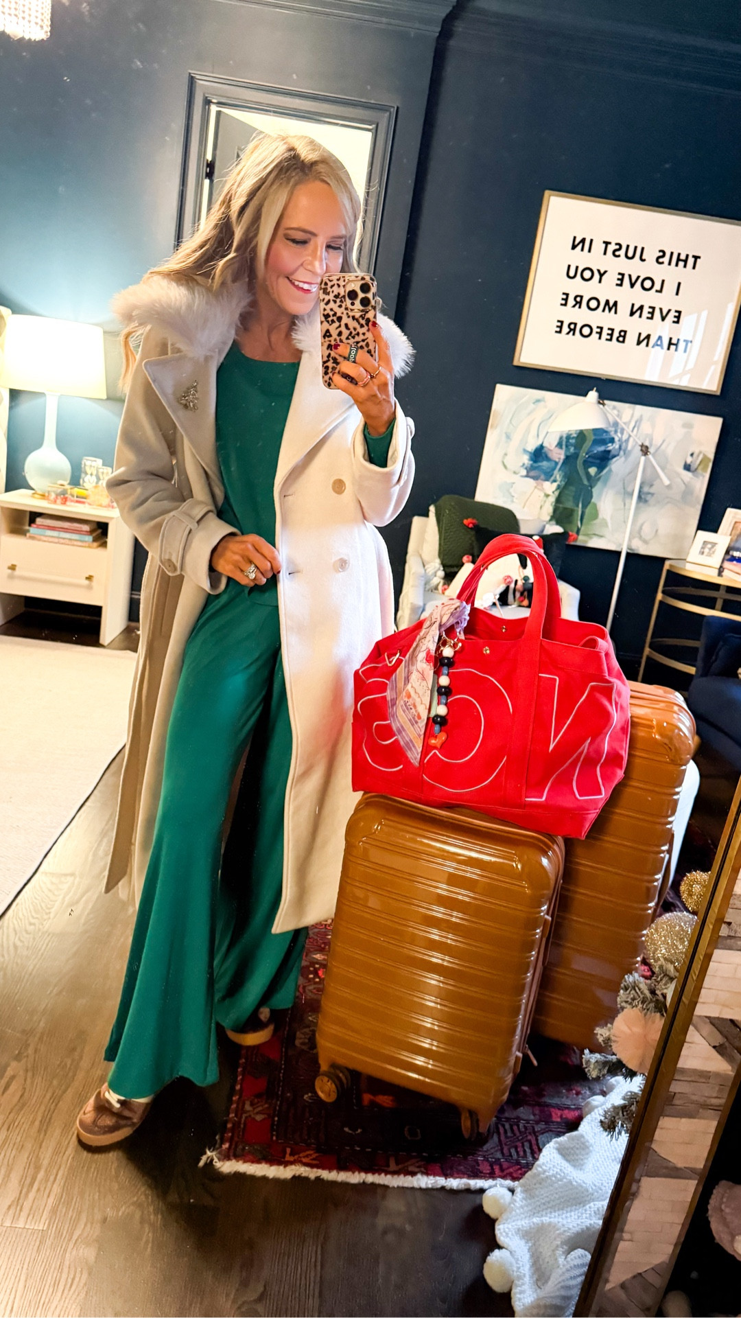 take me to the city!! wearing XS in set and coat • 

#LTKHoliday #LTKSeasonal #LTKTravel