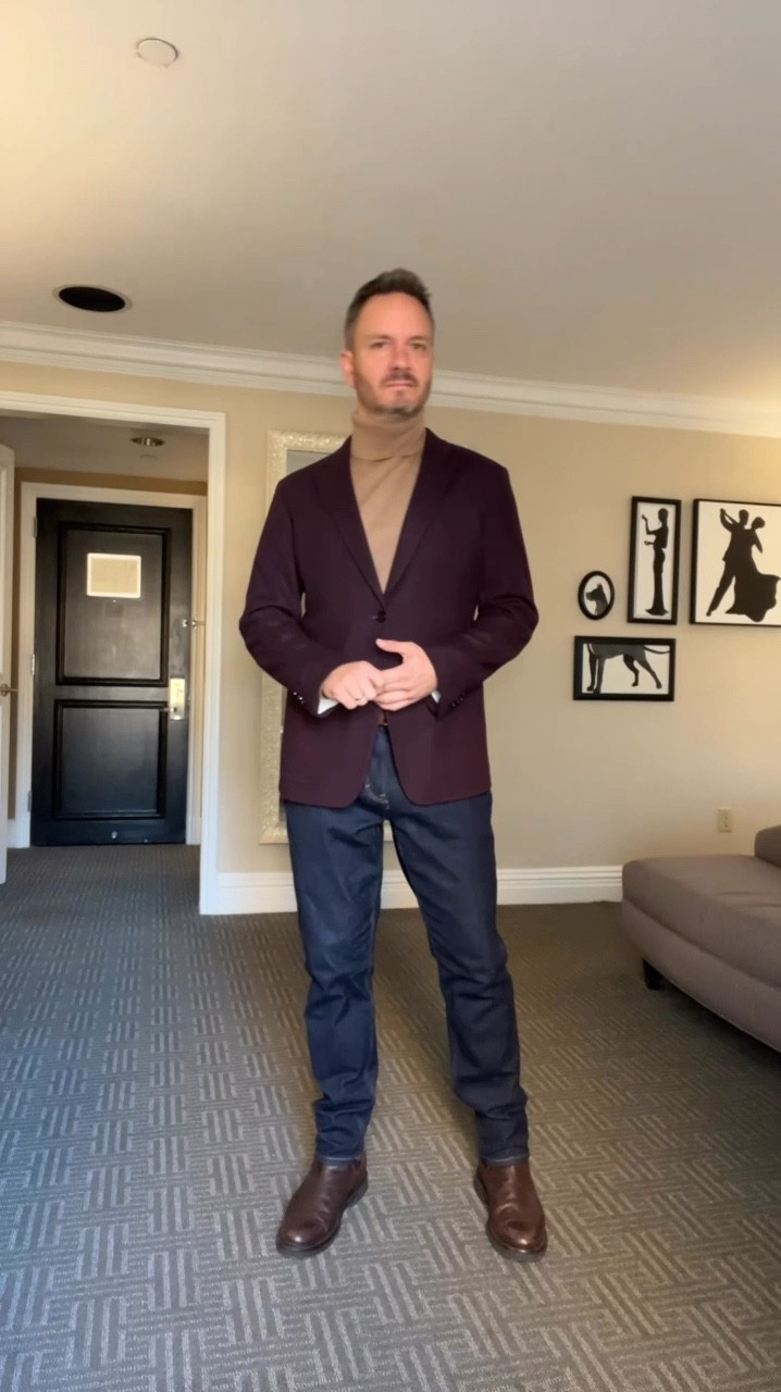 obsessed with a turtleneck blazer combo for the autumnn

#LTKSeasonal #LTKStyleTip #LTKMens