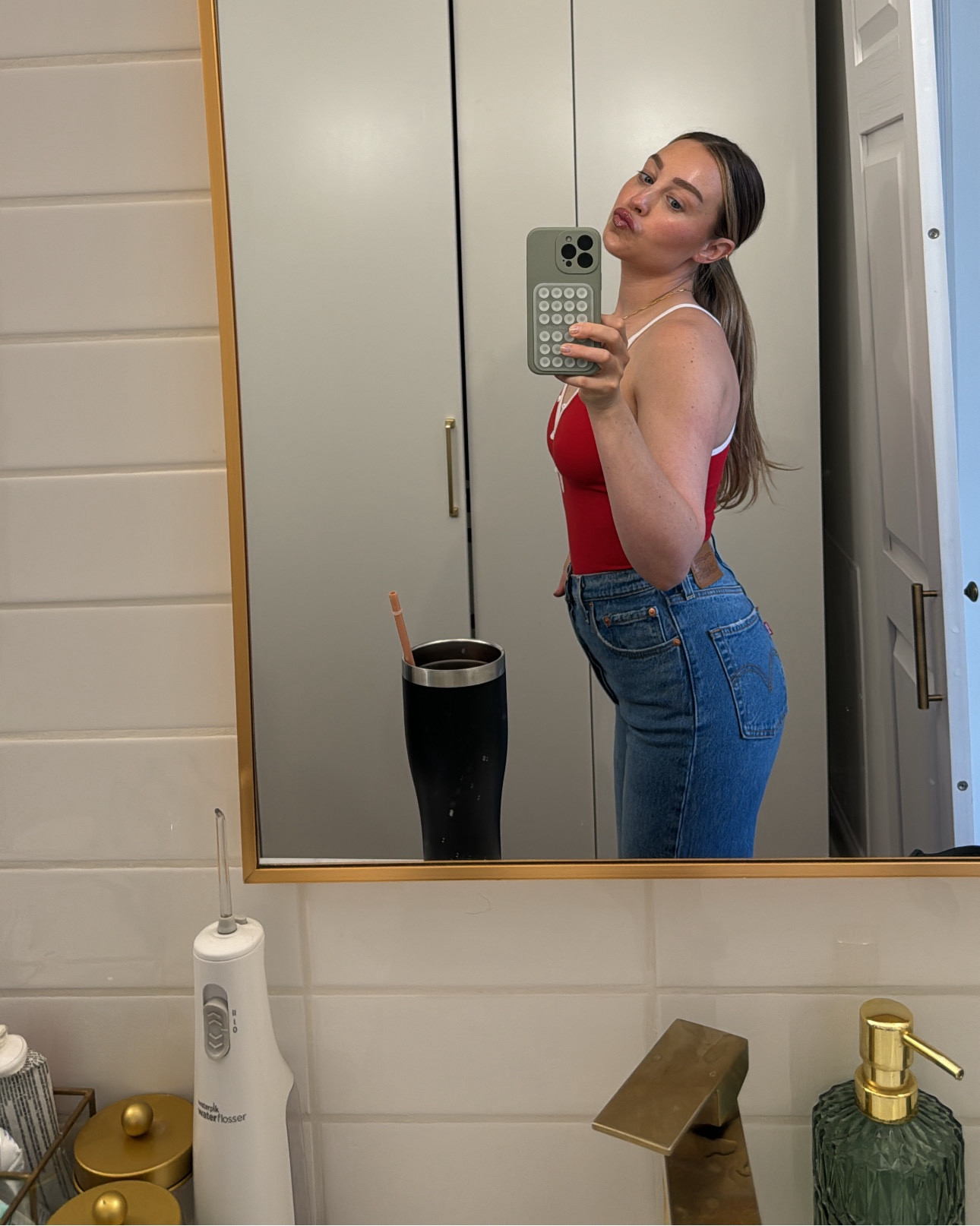 New fave jeans (wearing size 27)

#LTKMidsize #LTKWorkwear #LTKStyleTip