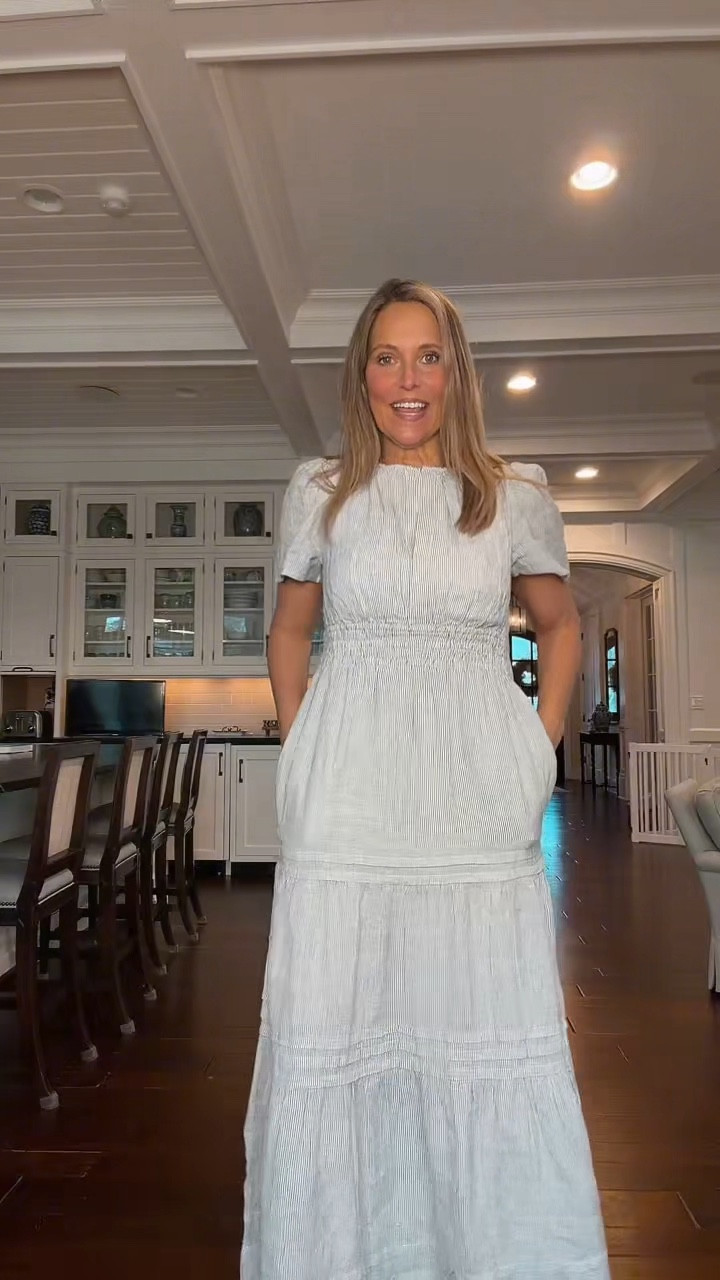 100% Linen Dress

#quincepartner
@onequince 

#LTKSeasonal #LTKOver40