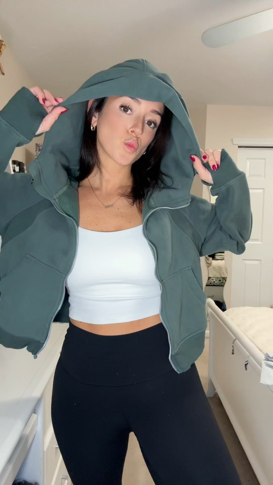 Stop spending $128 on these full zip oversized hoodies when you can buy these Colorfulkoala ones for less than $50!!! >>> 

#LTKFindsUnder50 #LTKHoliday #LTKGiftGuide