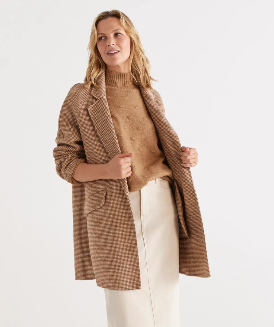 Camel Houndstooth Coat | Sussan