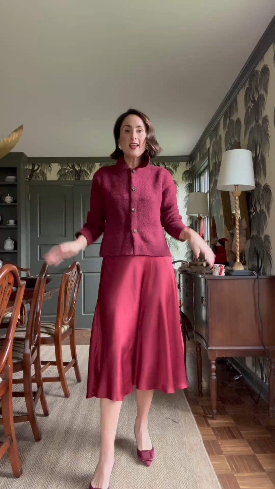 #ad #jjillstyle I’m loving this collection @jjillstyle. They have a great selection of sweaters, the most comfortable pants and the perfect bag for this holiday season. You can find so many things for yourself or as a gift.

#LTKHoliday #LTKOver40 #LTKSeasonal