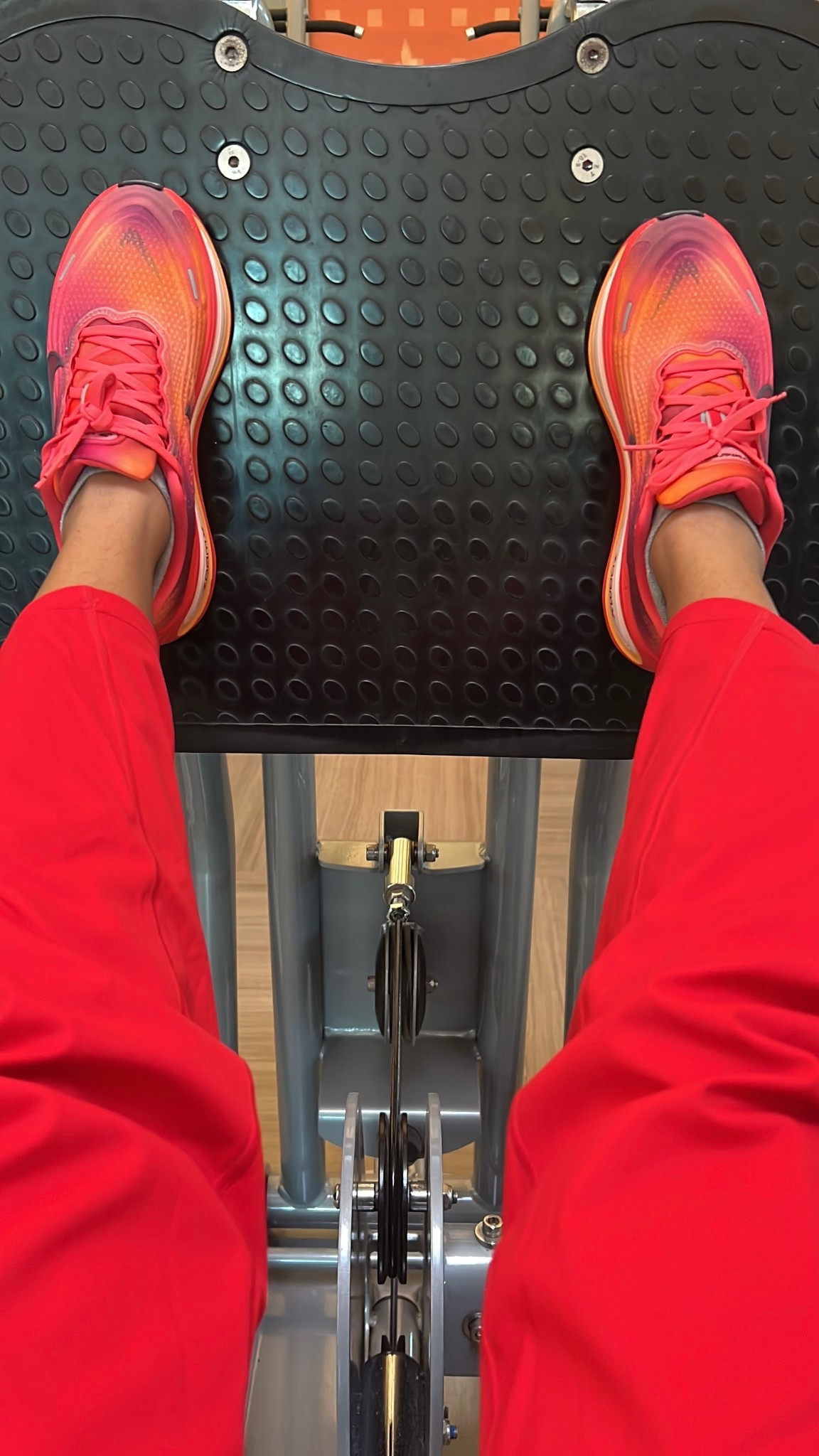 @Nike US Vomero Plus I’m loving this colorway ❤️


Nike, running shoes, workout shoes, 

#LTKActive