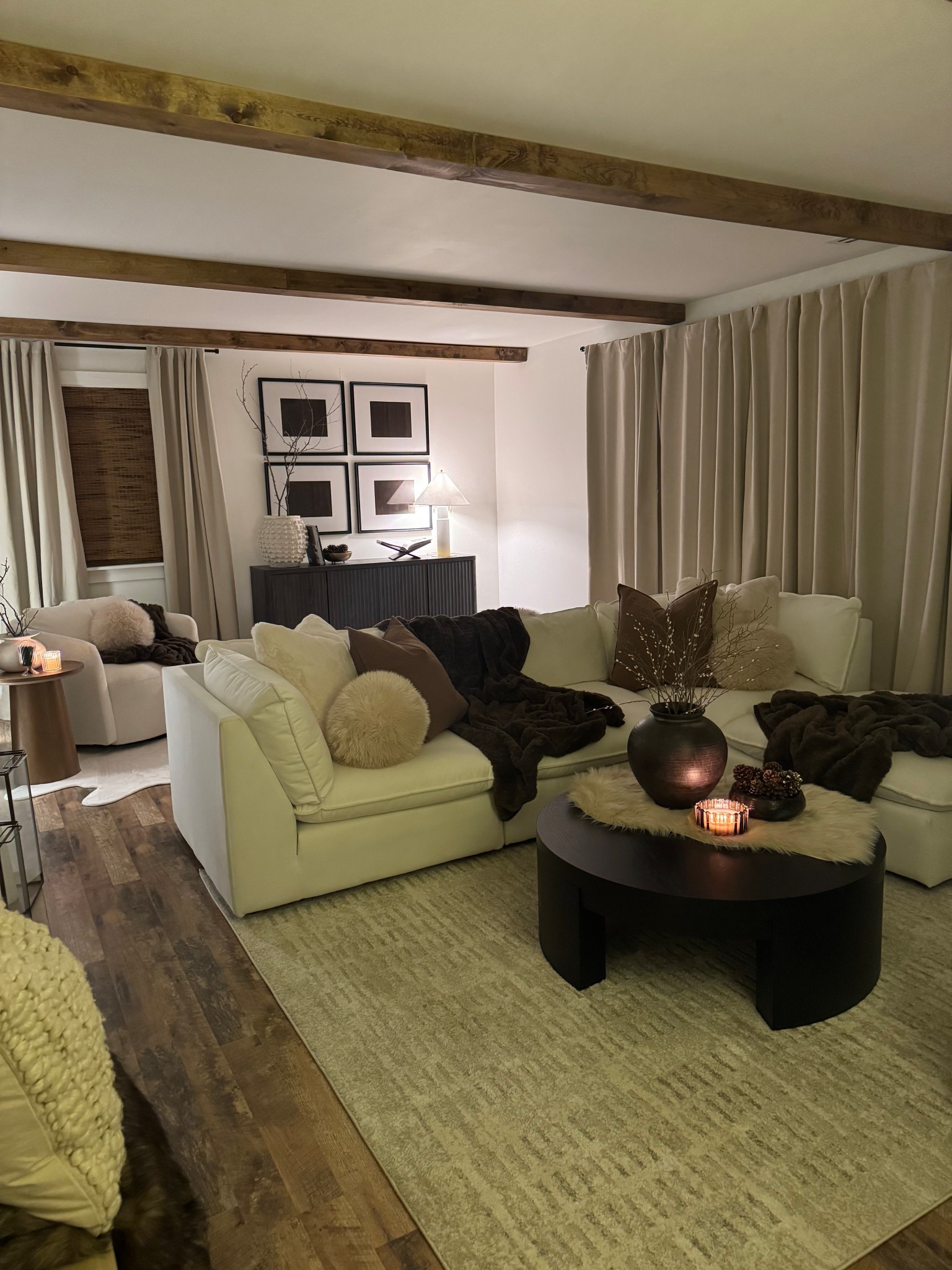 Cozy nights in 

#LTKSeasonal #LTKHome