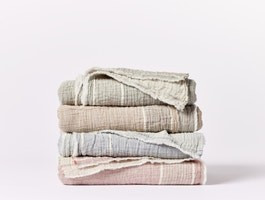 Topanga Organic Matelasse Throw | Coyuchi Inc.
