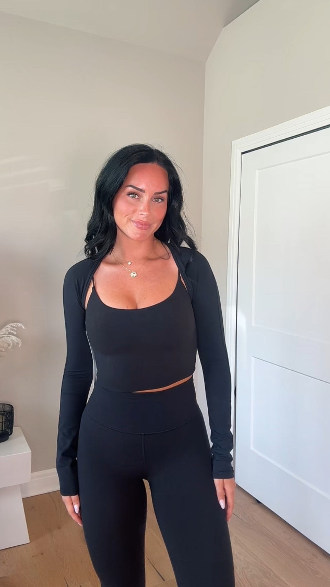 Athleta is currently having a 25% off sale! 

I’m wearing a size smalls! 
My sozing 5’7, 145lbs, 32dd


#LTKSaleAlert #LTKFindsUnder100 #LTKActive