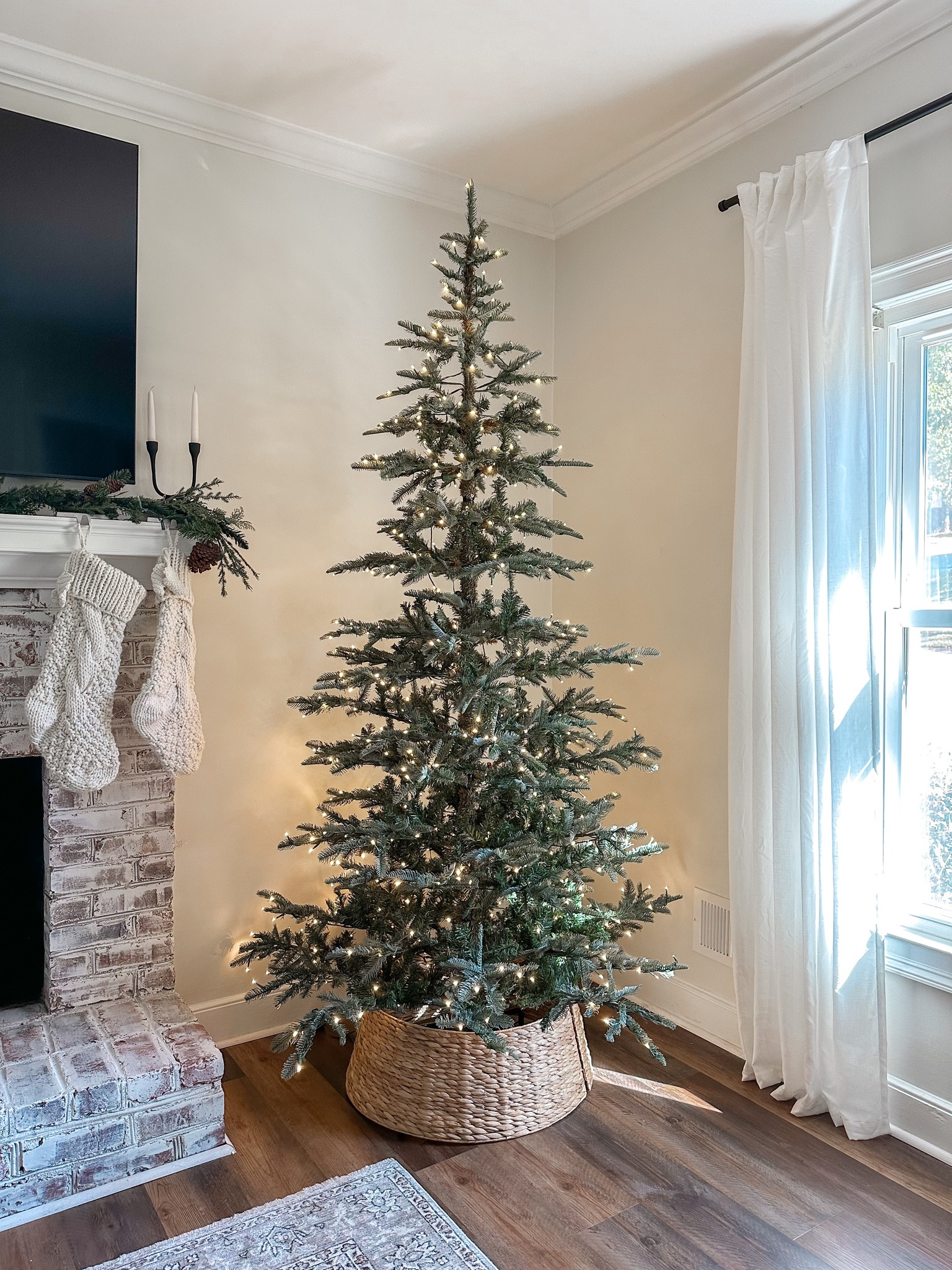 Starting the switch to Christmas! 

#LTKHoliday #LTKhome