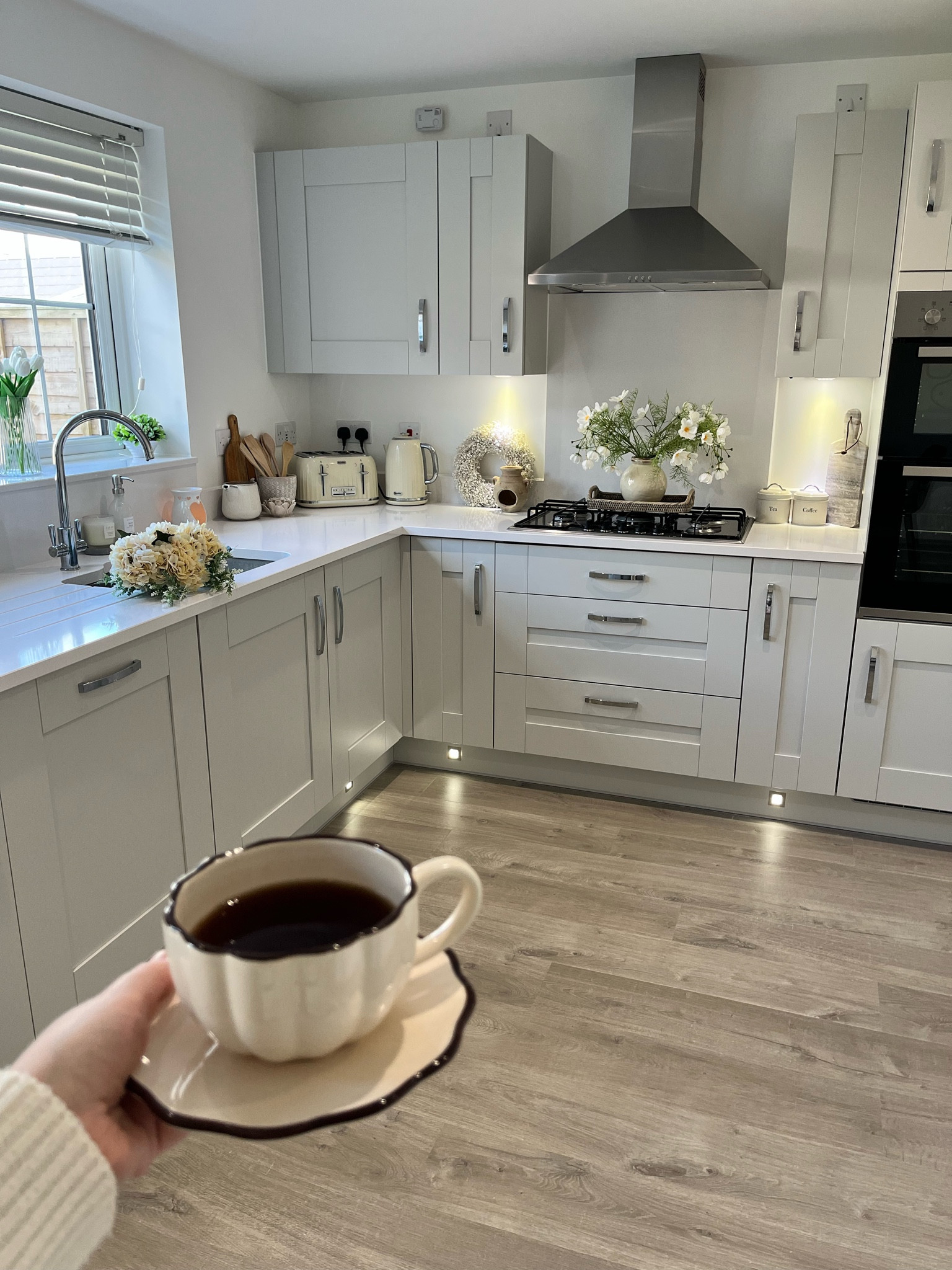 Spring kitchen, neutral home decor, kitchen inspo, spring home styling, neutral kitchen 

#LTKSeasonal #LTKstyletip #LTKhome