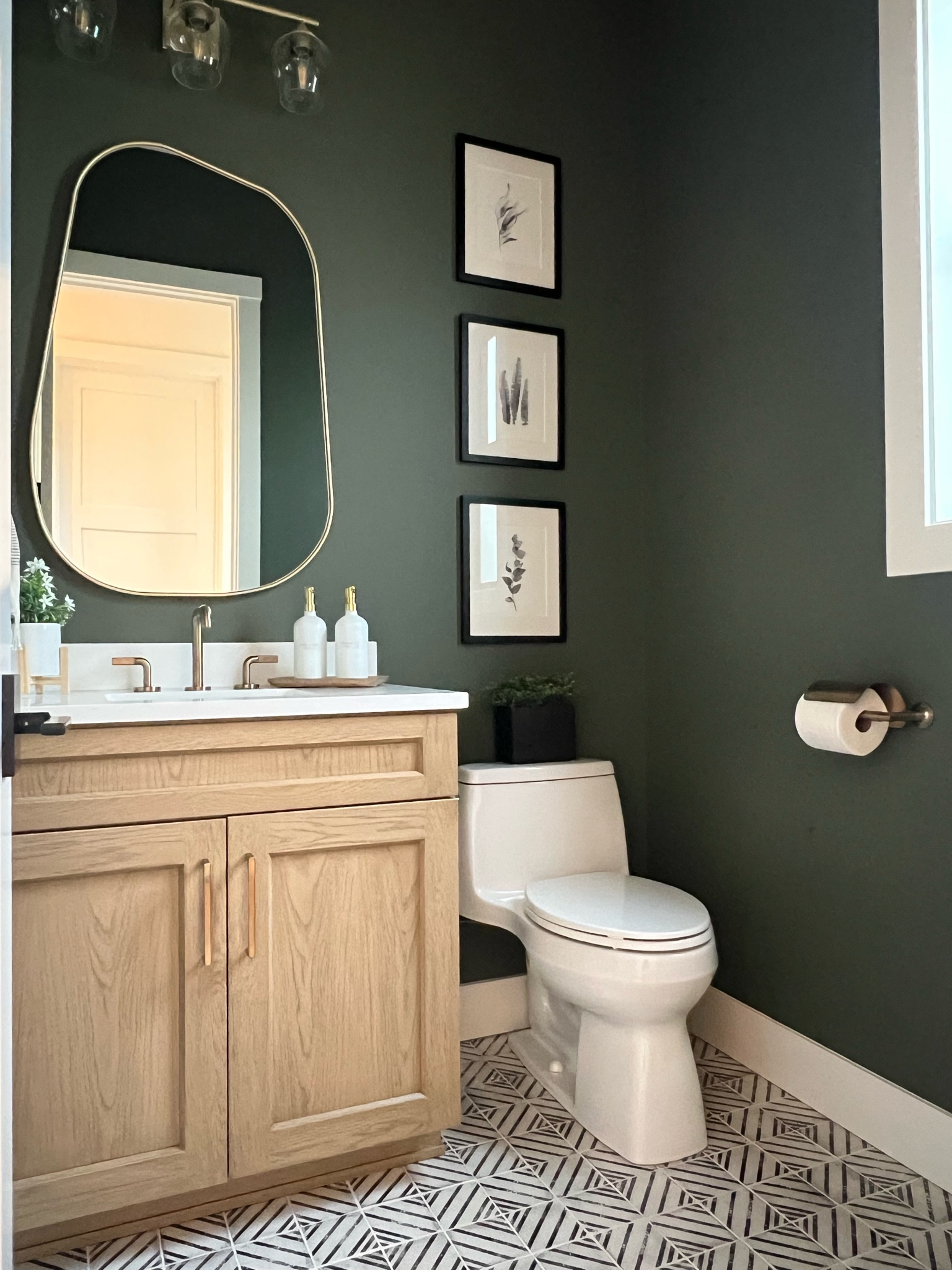 Room Reveal: Powder Bath

Not linked: 

Faucet: Brizo Litze Bath Faucet
TP Holder: Brizo Odin TP Holder
Paint: Sherwin Williams Rosemary 

#LTKhome #LTKMostLoved #LTKstyletip