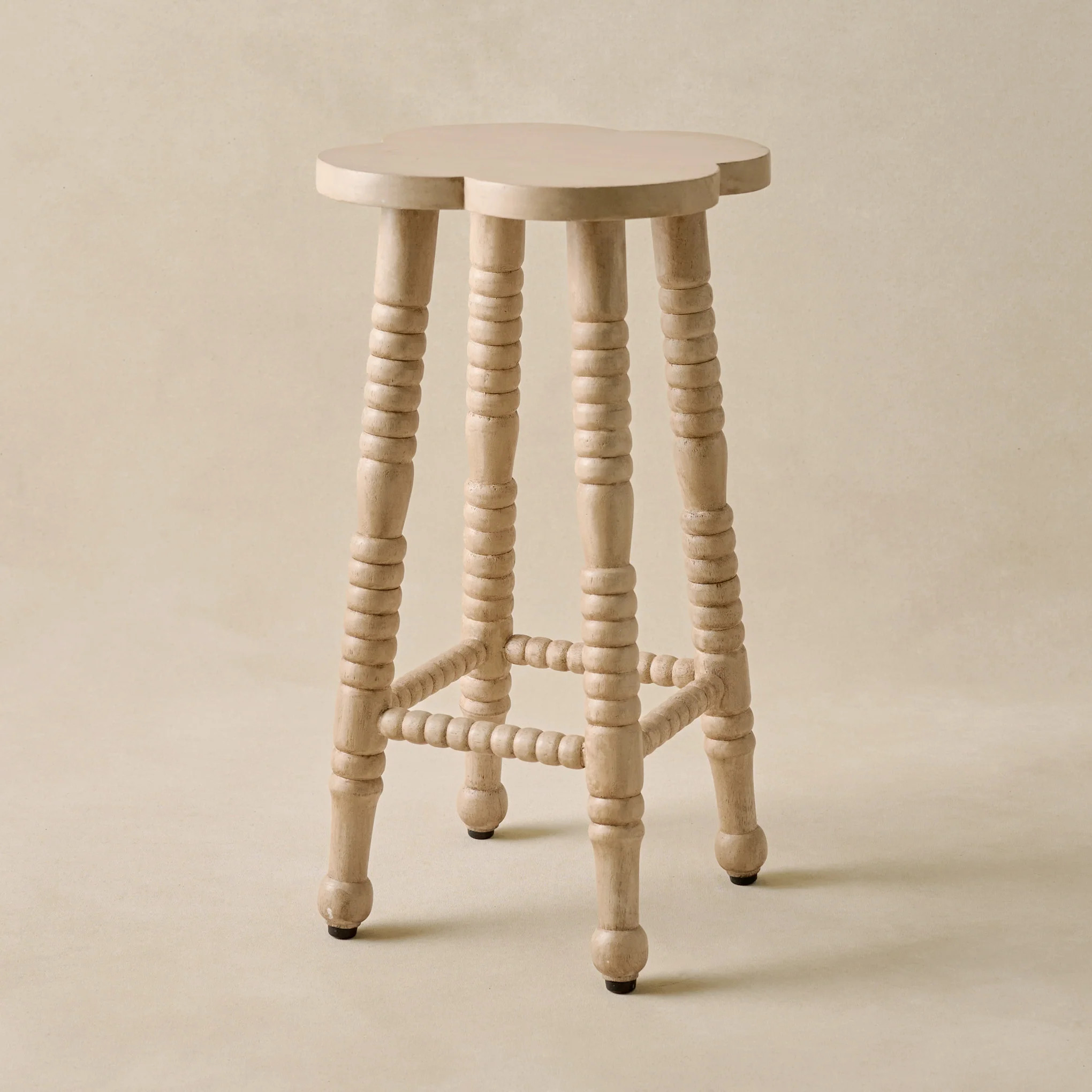Jude Counter Stool | Magnolia