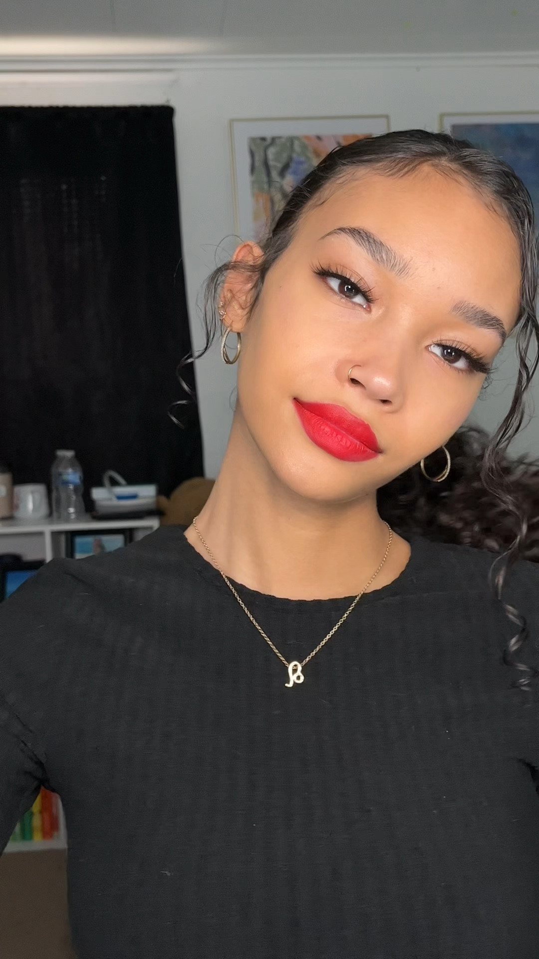 perfect red lip